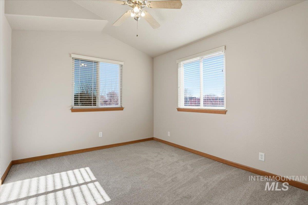 1117 S Spoonbill, Meridian, Idaho 83642, 3 Bedrooms, 2.5 Bathrooms, Residential For Sale, Price $415,000, 98968556