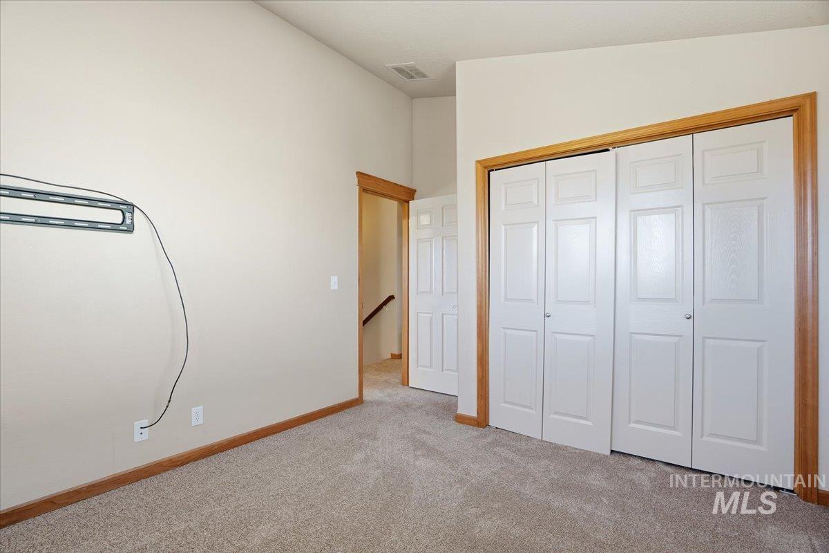 1117 S Spoonbill, Meridian, Idaho 83642, 3 Bedrooms, 2.5 Bathrooms, Residential For Sale, Price $415,000, 98968556