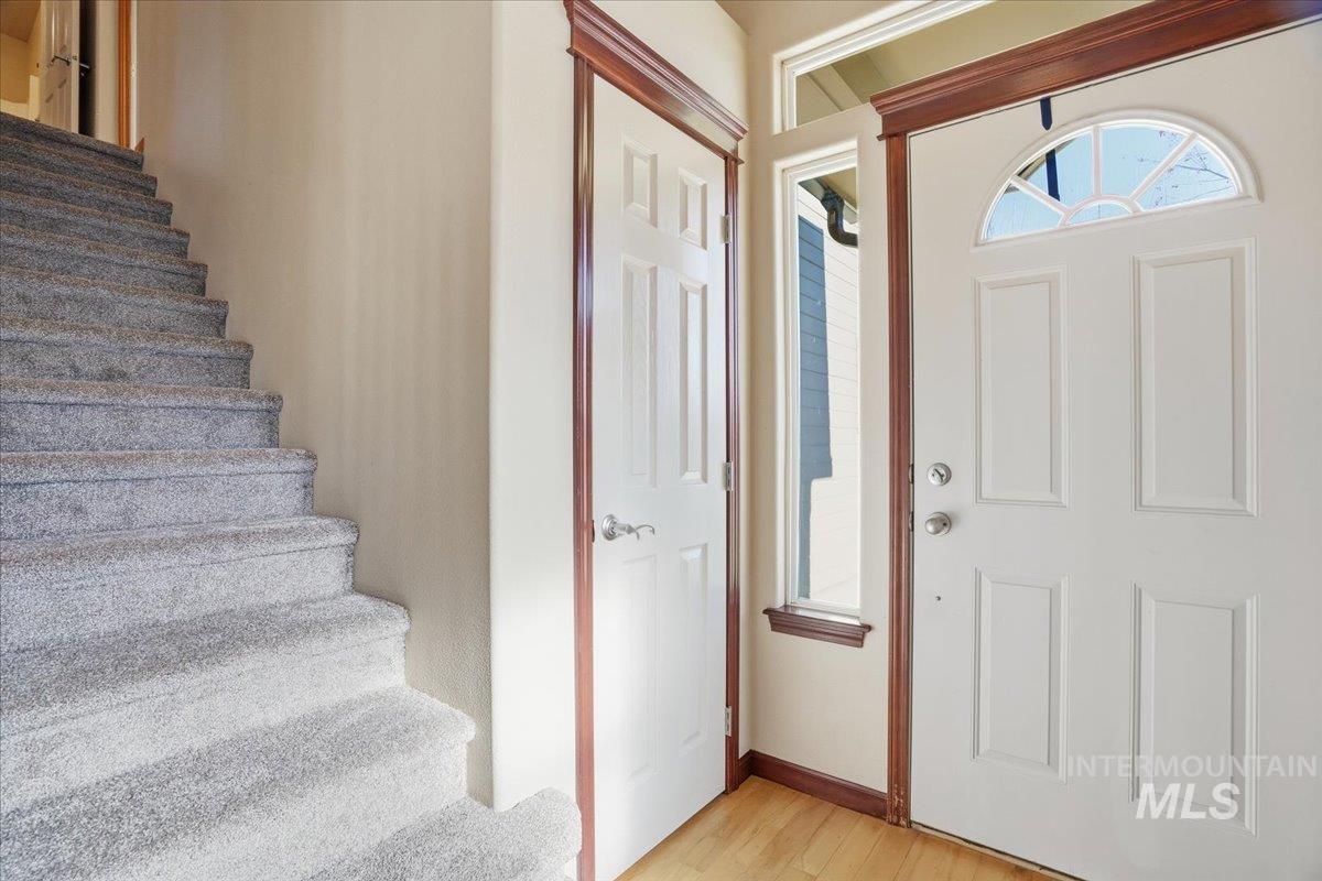 1117 S Spoonbill, Meridian, Idaho 83642, 3 Bedrooms, 2.5 Bathrooms, Residential For Sale, Price $415,000, 98968556