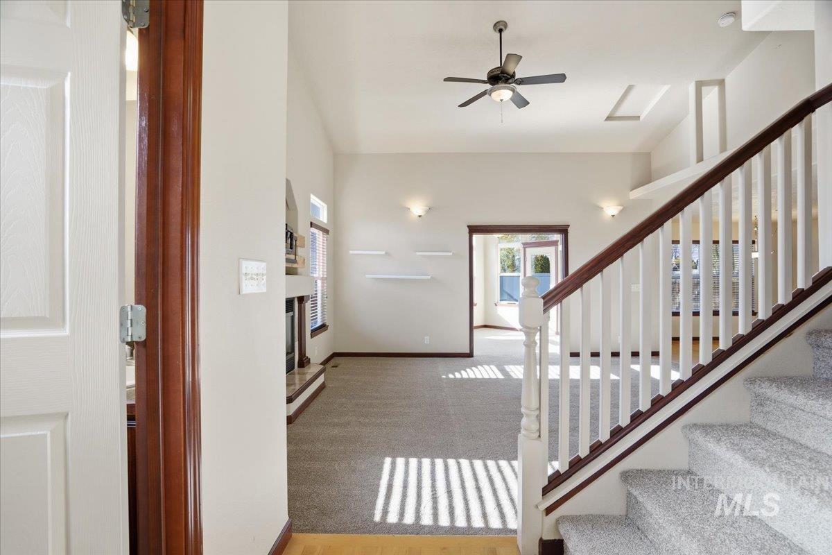 1117 S Spoonbill, Meridian, Idaho 83642, 3 Bedrooms, 2.5 Bathrooms, Residential For Sale, Price $415,000, 98968556