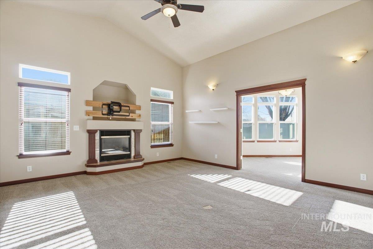 1117 S Spoonbill, Meridian, Idaho 83642, 3 Bedrooms, 2.5 Bathrooms, Residential For Sale, Price $415,000, 98968556