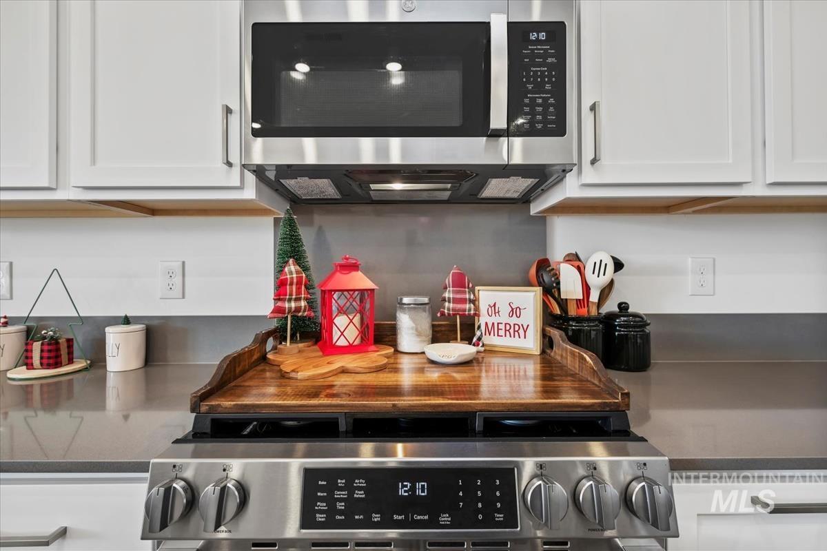 4248 W Perspective St, Eagle, Idaho 83616, 3 Bedrooms, 2.5 Bathrooms, Residential For Sale, Price $370,000, 98968564