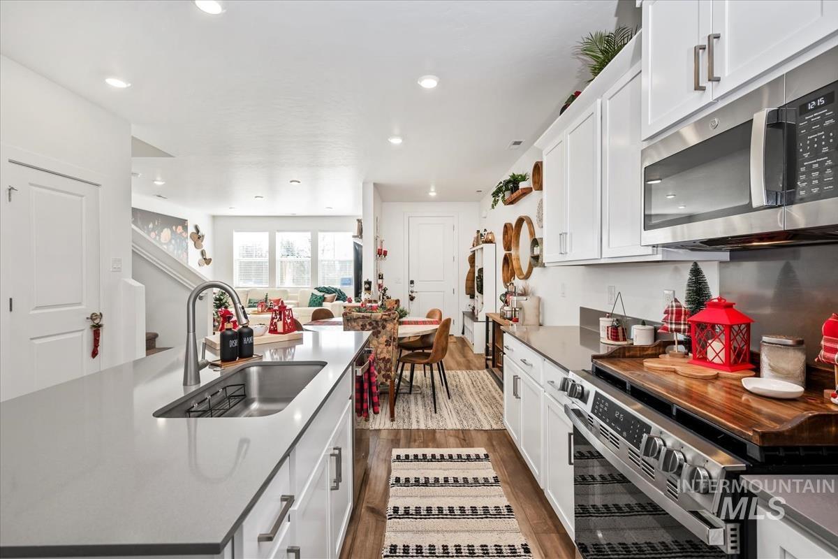 4248 W Perspective St, Eagle, Idaho 83616, 3 Bedrooms, 2.5 Bathrooms, Residential For Sale, Price $370,000, 98968564