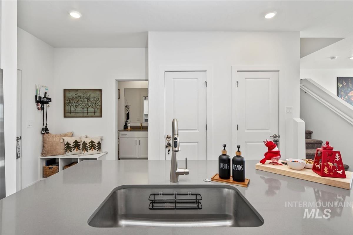 4248 W Perspective St, Eagle, Idaho 83616, 3 Bedrooms, 2.5 Bathrooms, Residential For Sale, Price $370,000, 98968564