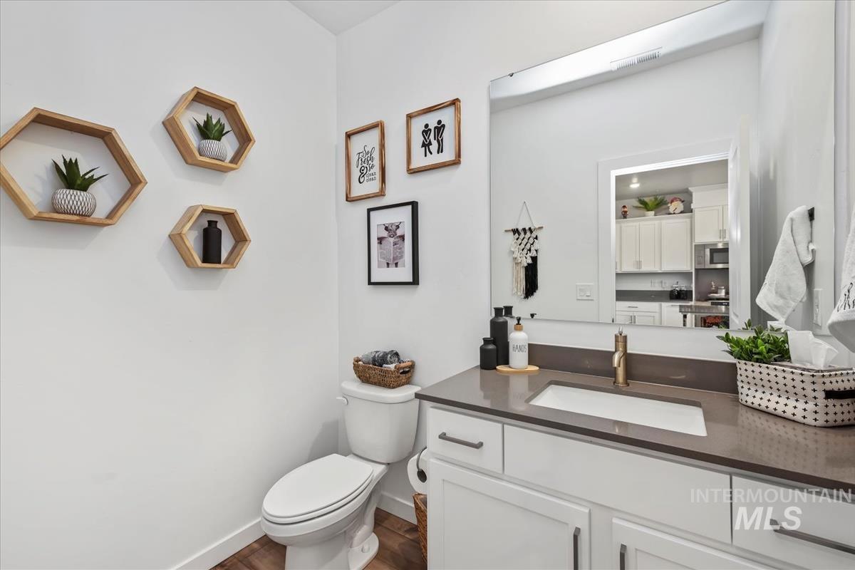 4248 W Perspective St, Eagle, Idaho 83616, 3 Bedrooms, 2.5 Bathrooms, Residential For Sale, Price $370,000, 98968564