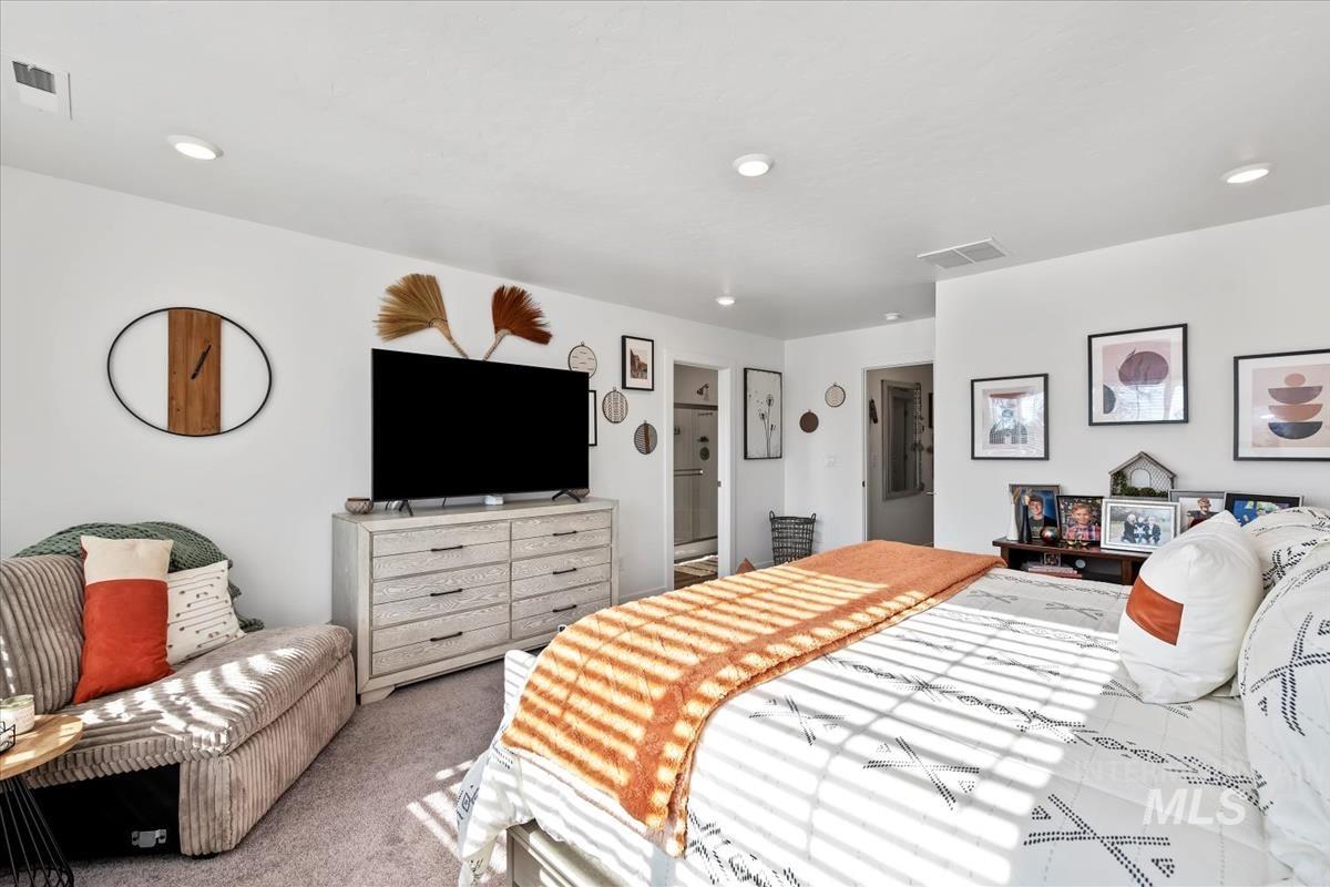 4248 W Perspective St, Eagle, Idaho 83616, 3 Bedrooms, 2.5 Bathrooms, Residential For Sale, Price $370,000, 98968564