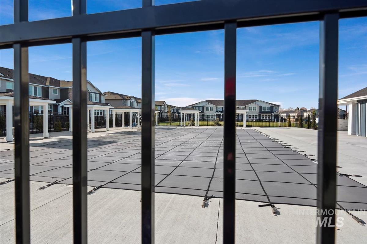 4248 W Perspective St, Eagle, Idaho 83616, 3 Bedrooms, 2.5 Bathrooms, Residential For Sale, Price $370,000, 98968564