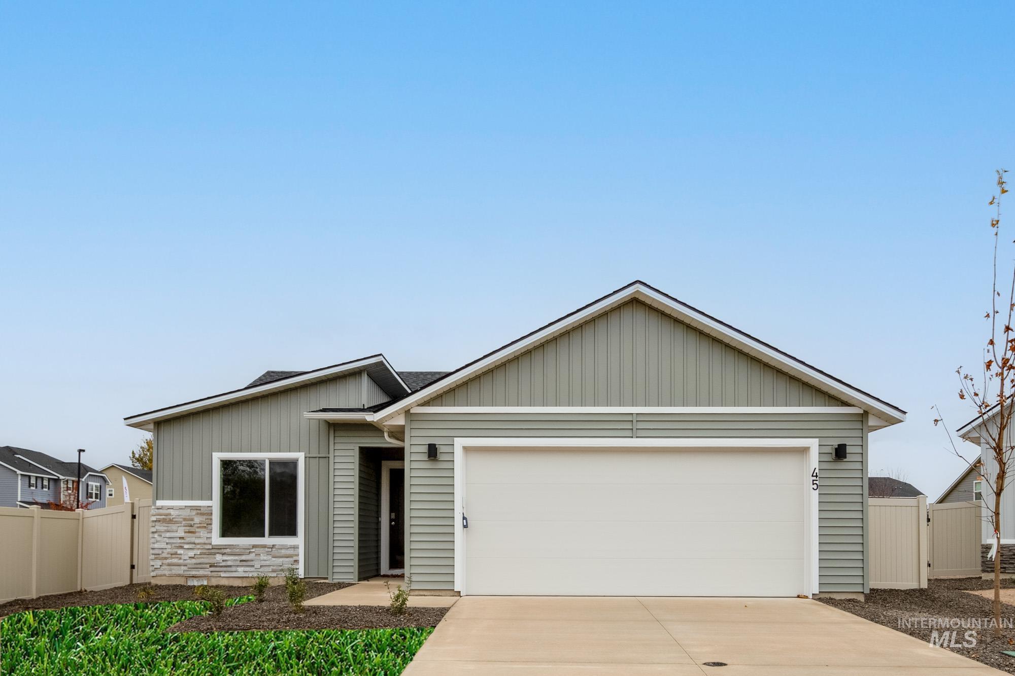 1684 W Unforgettable St, Meridian, Idaho 83642, 3 Bedrooms, 2 Bathrooms, Residential For Sale, Price $419,990,MLS 98968583