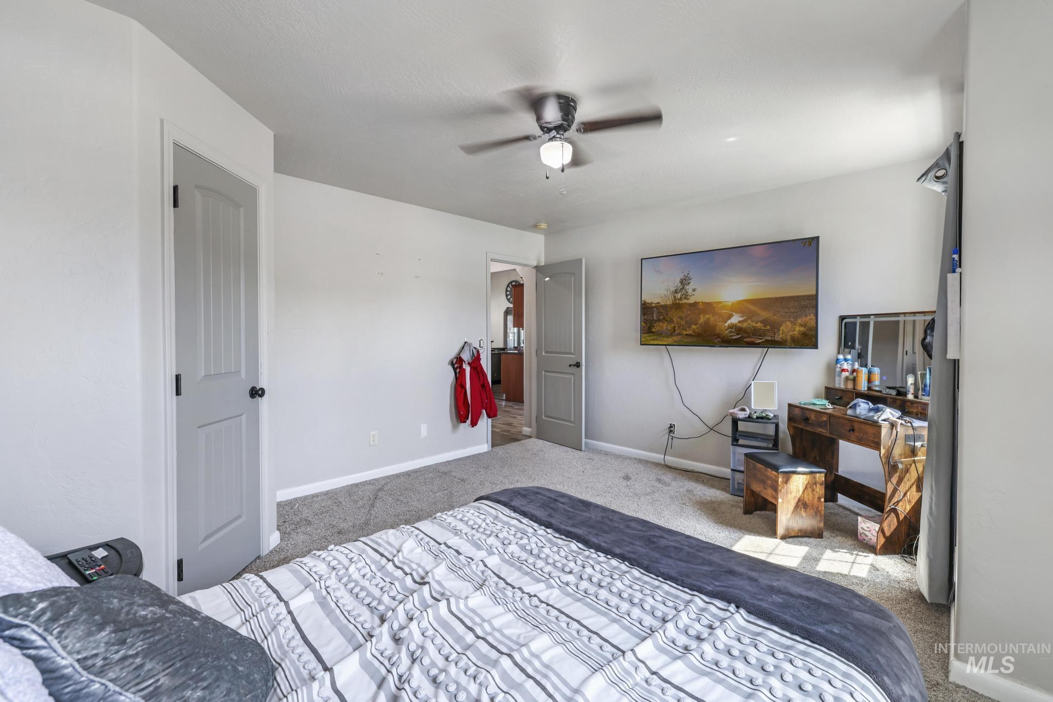 818 Pine, Filer, Idaho 83328, 3 Bedrooms, 2 Bathrooms, Residential For Sale, Price $440,000,MLS 98968584