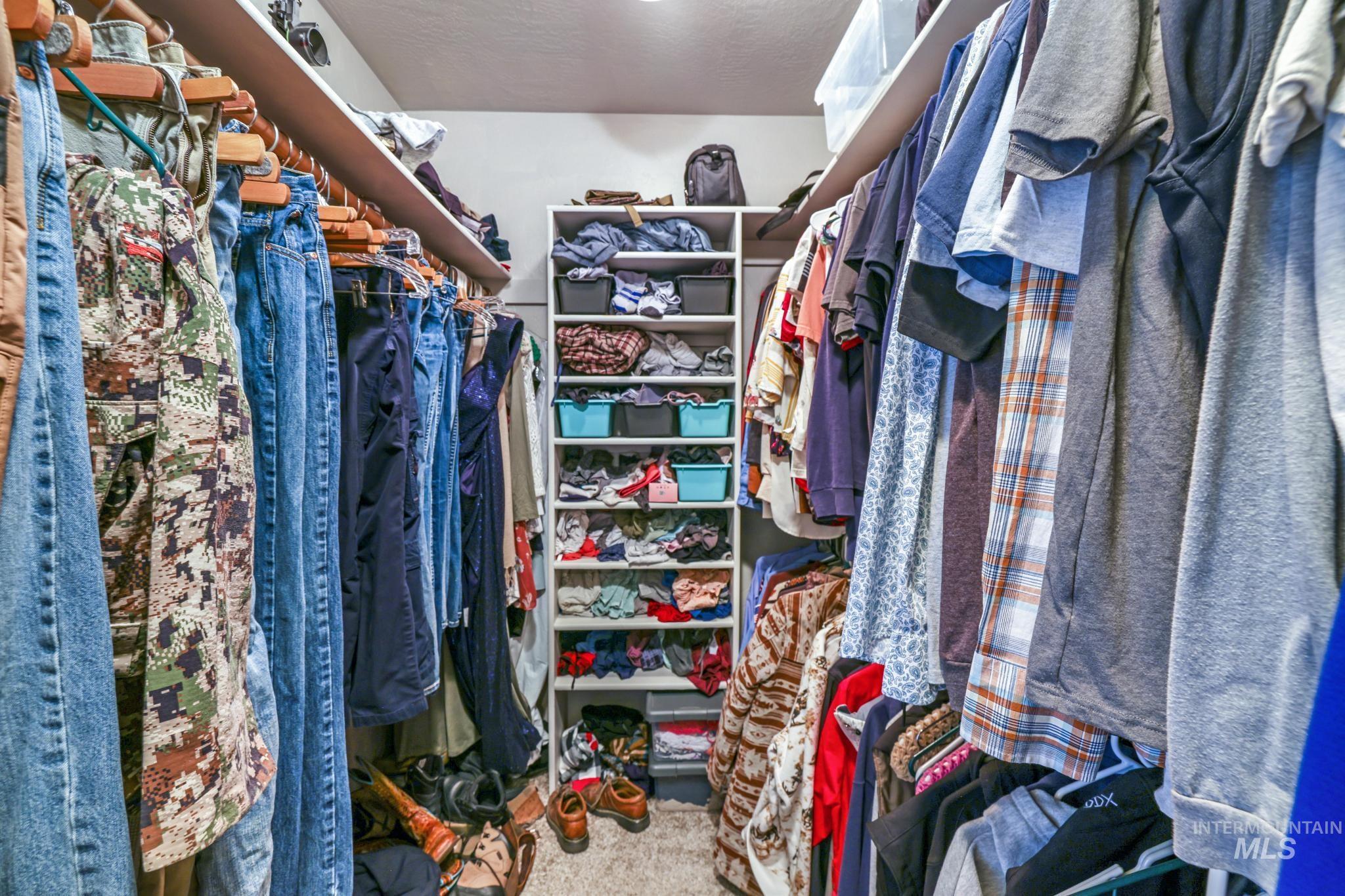 818 Pine, Filer, Idaho 83328, 3 Bedrooms, 2 Bathrooms, Residential For Sale, Price $440,000,MLS 98968584