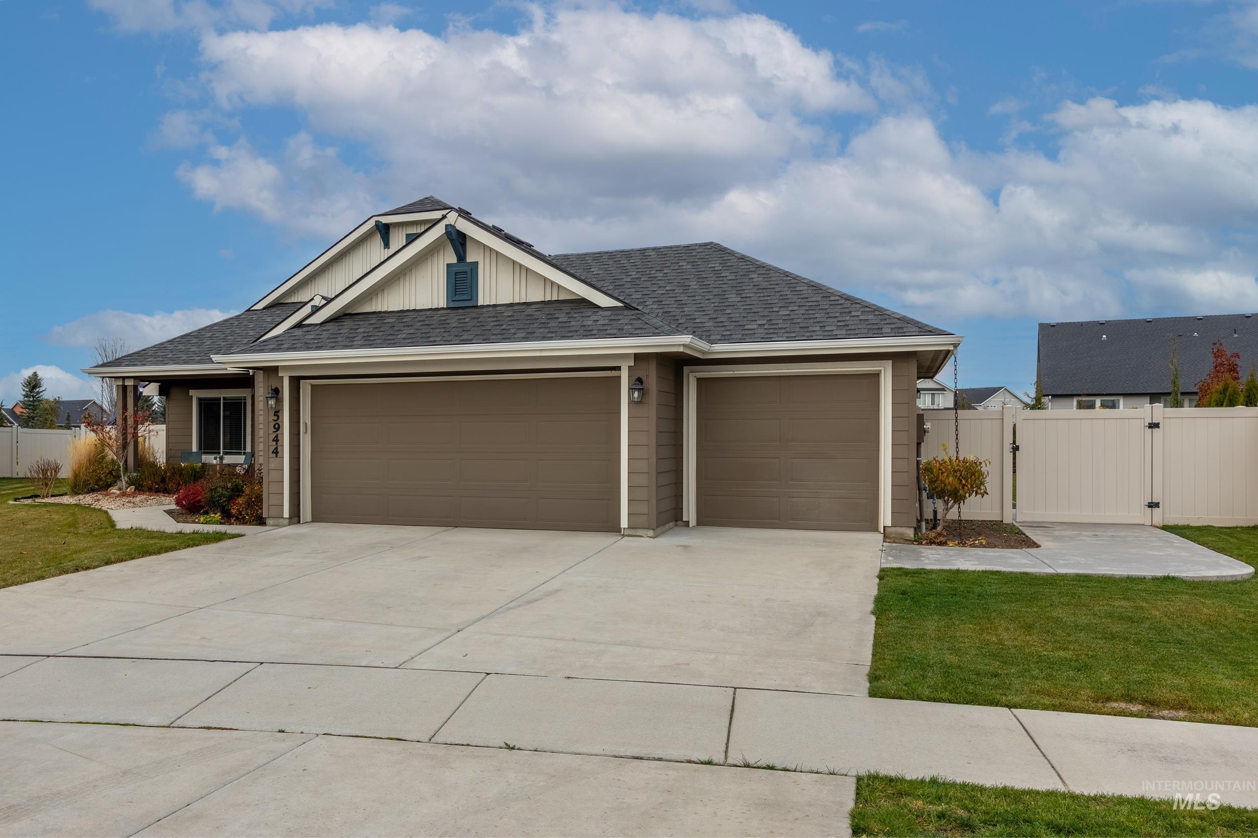 5944 W Cavendale Dr, Eagle, Idaho 83616, 3 Bedrooms, 2 Bathrooms, Residential For Sale, Price $655,000, 98968594