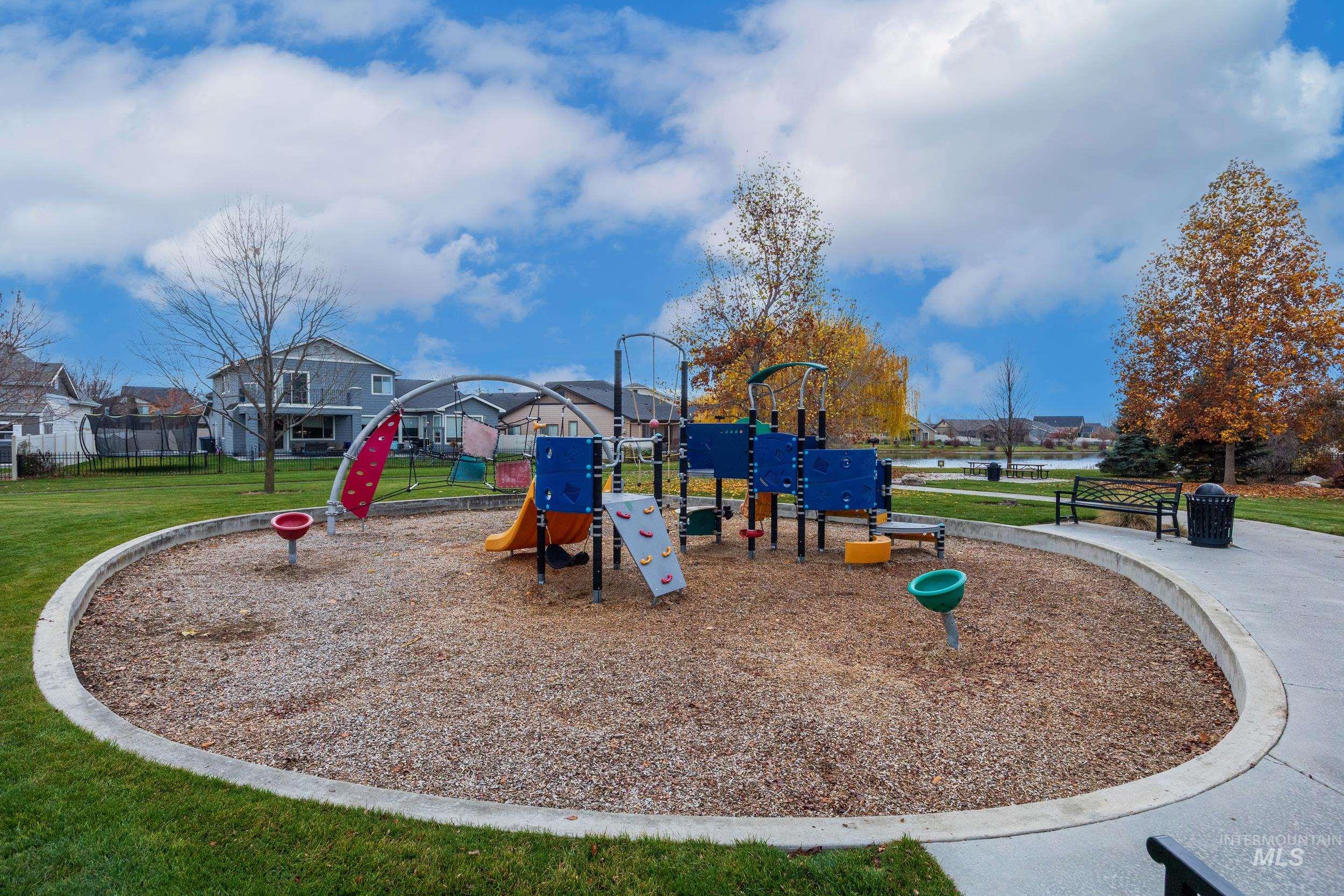 5944 W Cavendale Dr, Eagle, Idaho 83616, 3 Bedrooms, 2 Bathrooms, Residential For Sale, Price $655,000, 98968594