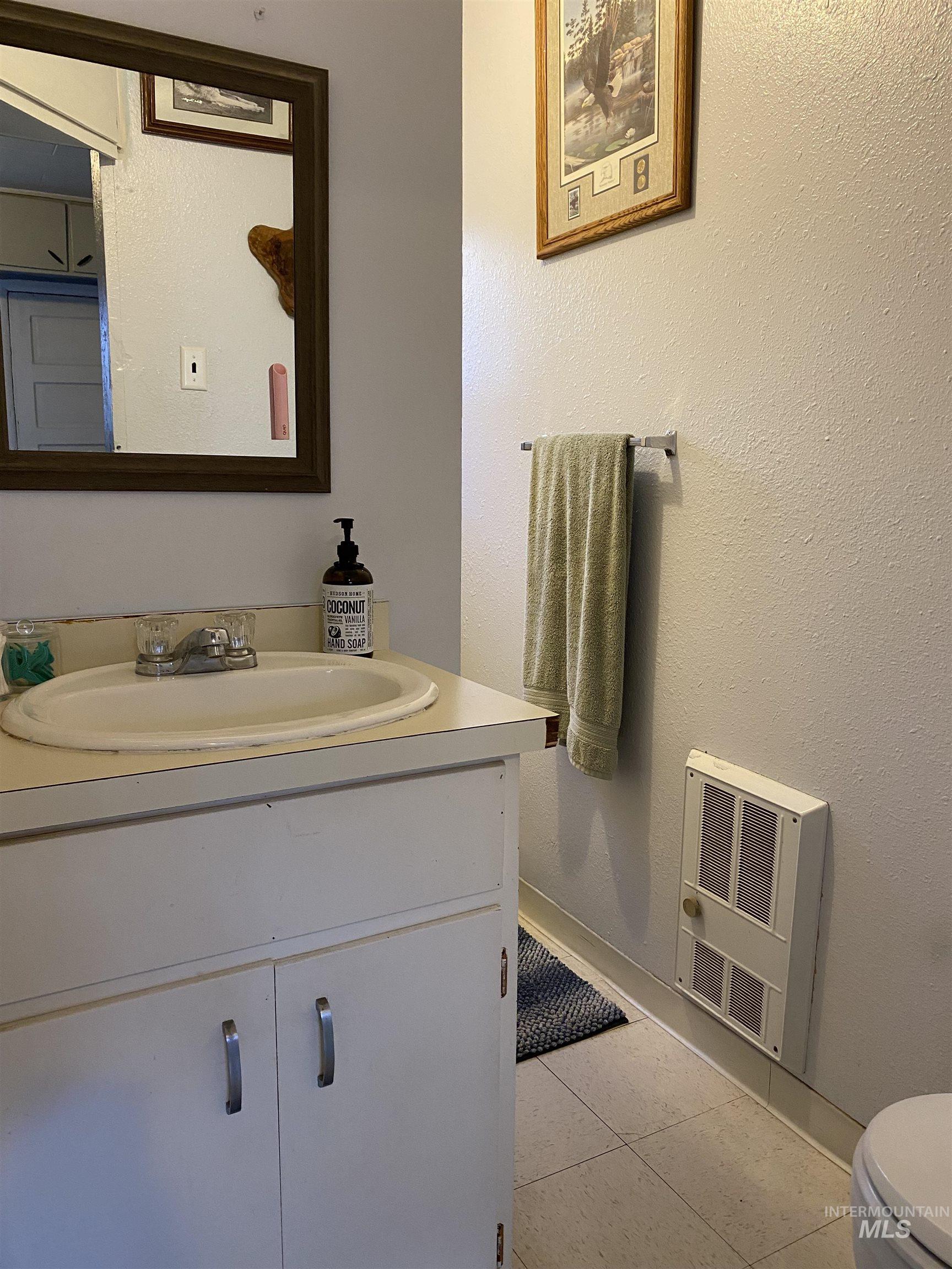 920 Cedar Street, Potlatch, Idaho 83855, 1 Bedroom, 1 Bathroom, Residential For Sale, Price $267,000, 98968598