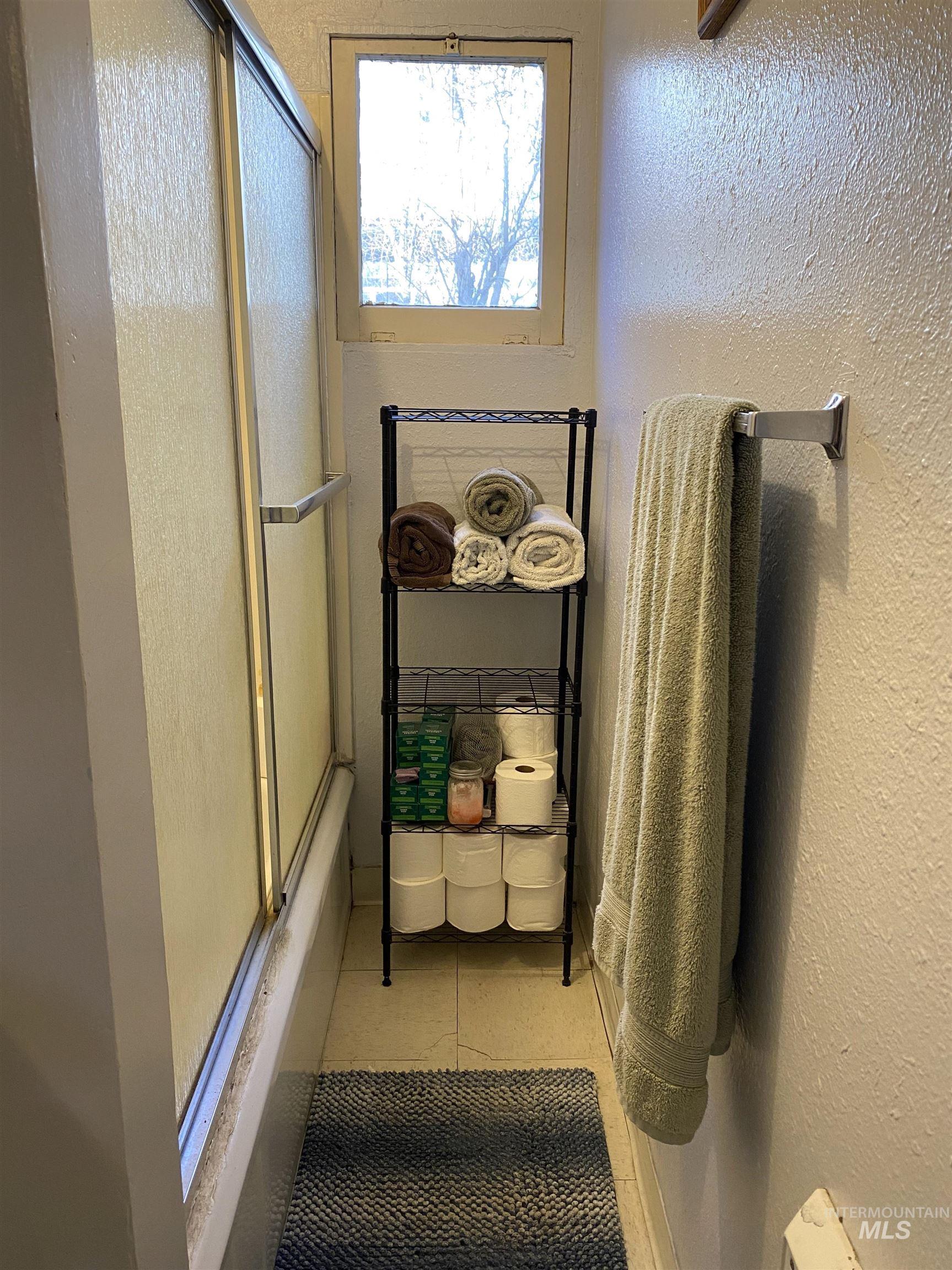 920 Cedar Street, Potlatch, Idaho 83855, 1 Bedroom, 1 Bathroom, Residential For Sale, Price $267,000, 98968598