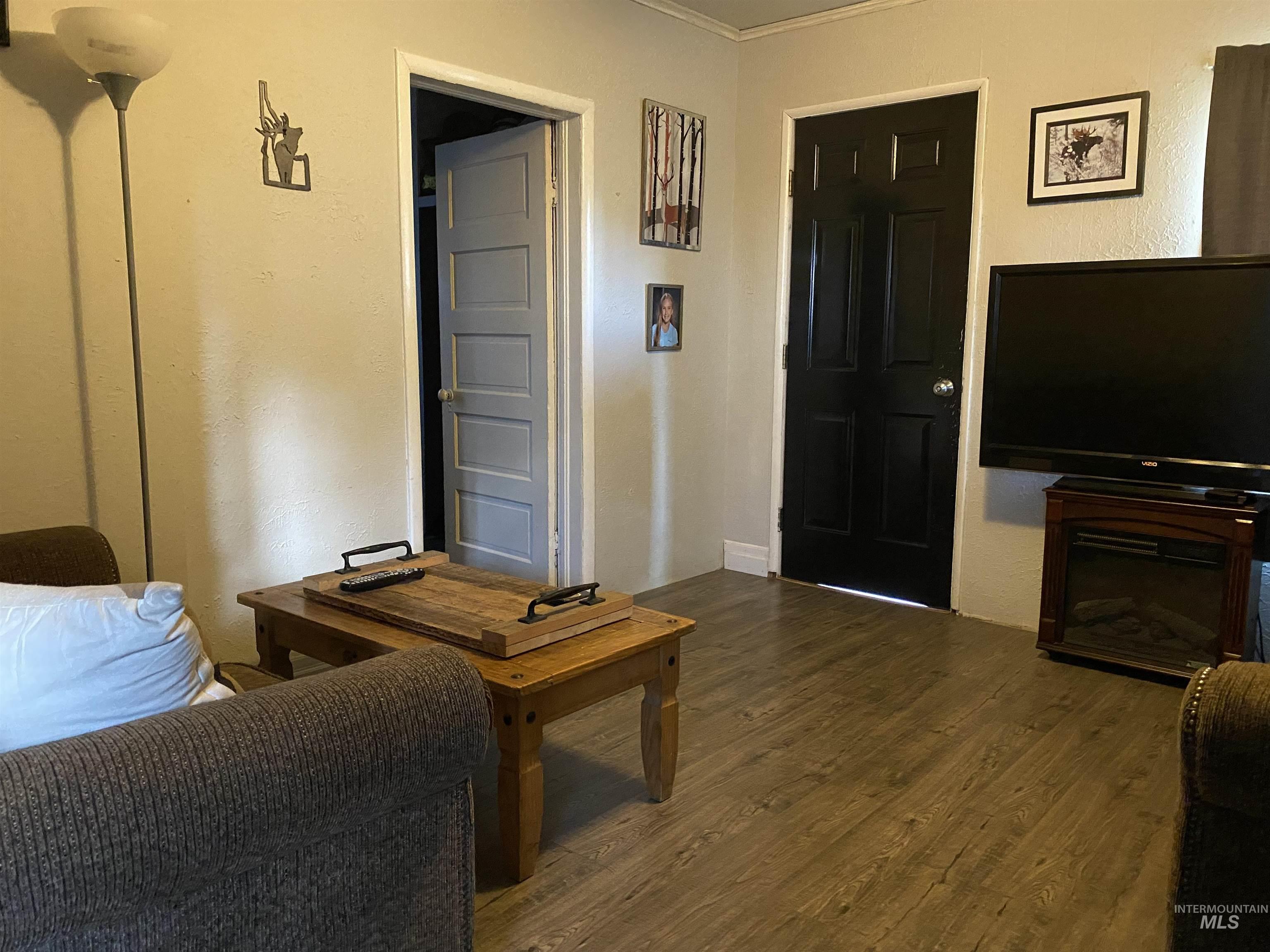 920 Cedar Street, Potlatch, Idaho 83855, 1 Bedroom, 1 Bathroom, Residential For Sale, Price $267,000, 98968598