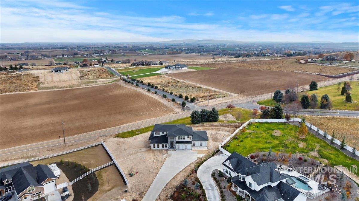 8049 Golden Hills Road, Nampa, Idaho 83686, 4 Bedrooms, 3.5 Bathrooms, Residential For Sale, Price $1,495,000, 98968610