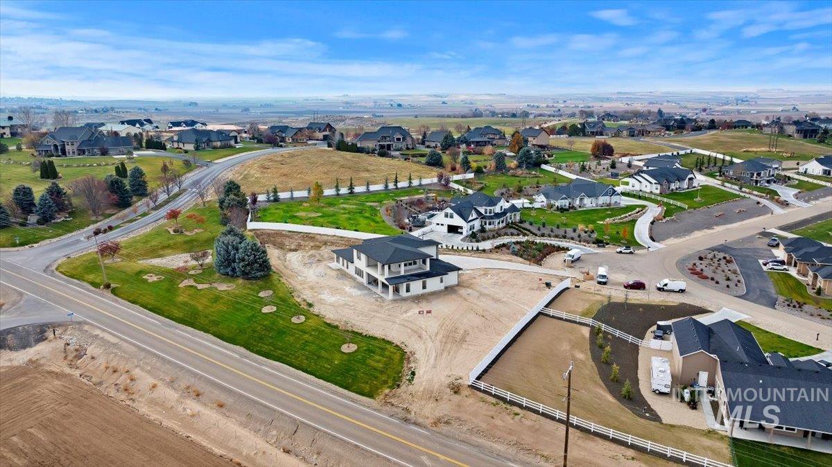 8049 Golden Hills Road, Nampa, Idaho 83686, 4 Bedrooms, 3.5 Bathrooms, Residential For Sale, Price $1,495,000, 98968610