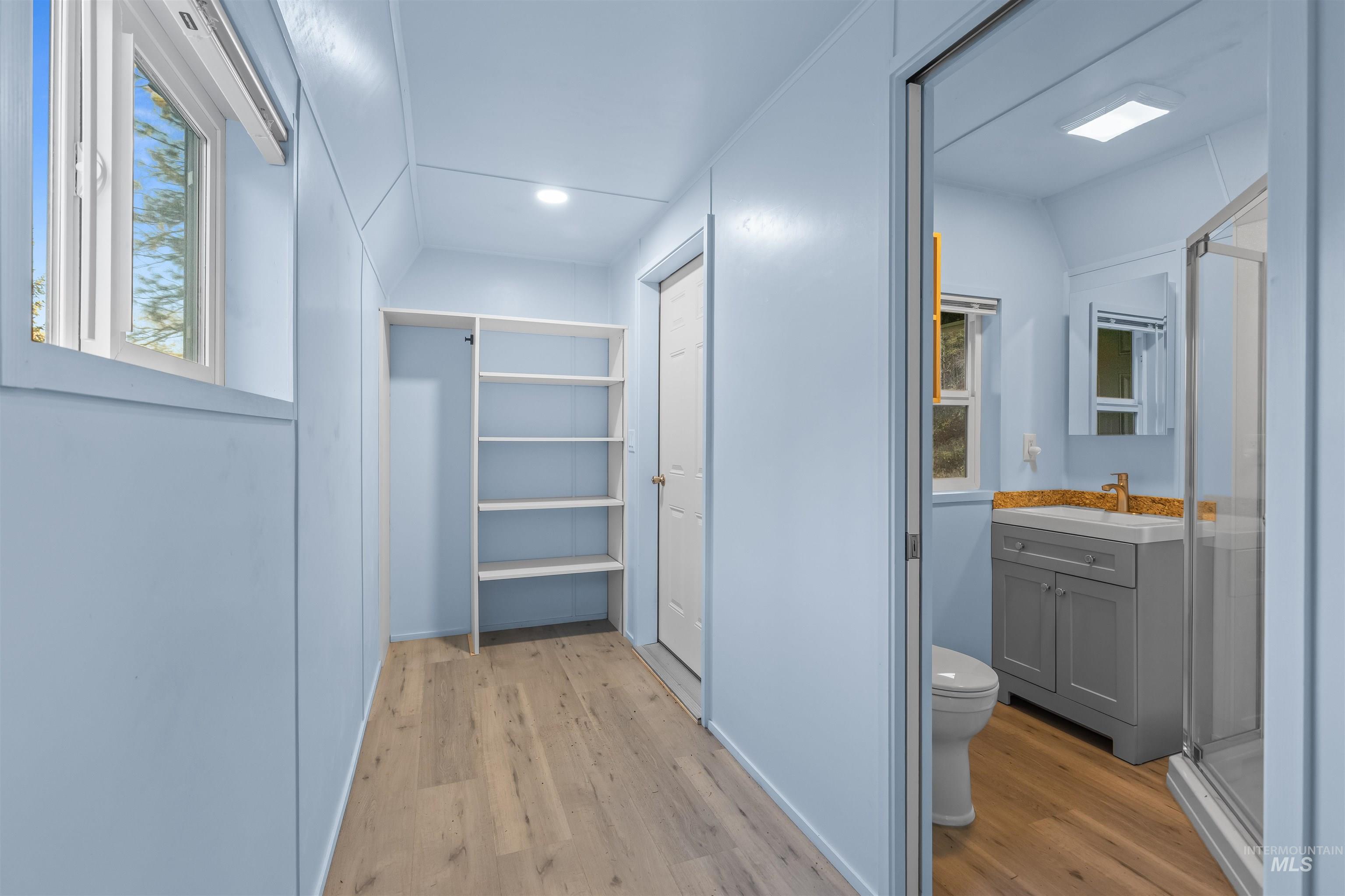 22100 Old Melrose Grade, Peck, Idaho 83545, 1 Bedroom, 1 Bathroom, Residential For Sale, Price $285,000, 98968615