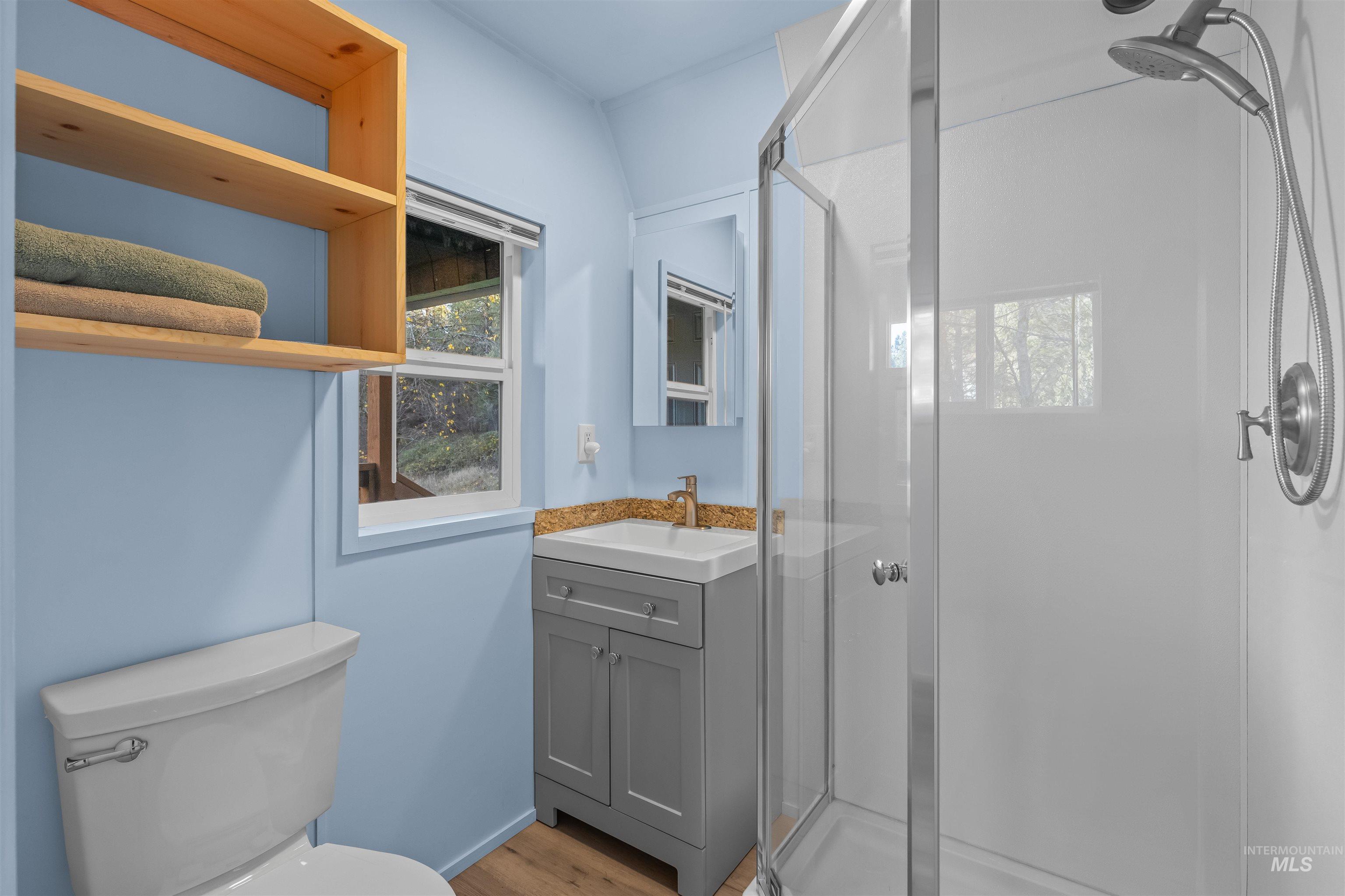 22100 Old Melrose Grade, Peck, Idaho 83545, 1 Bedroom, 1 Bathroom, Residential For Sale, Price $285,000, 98968615