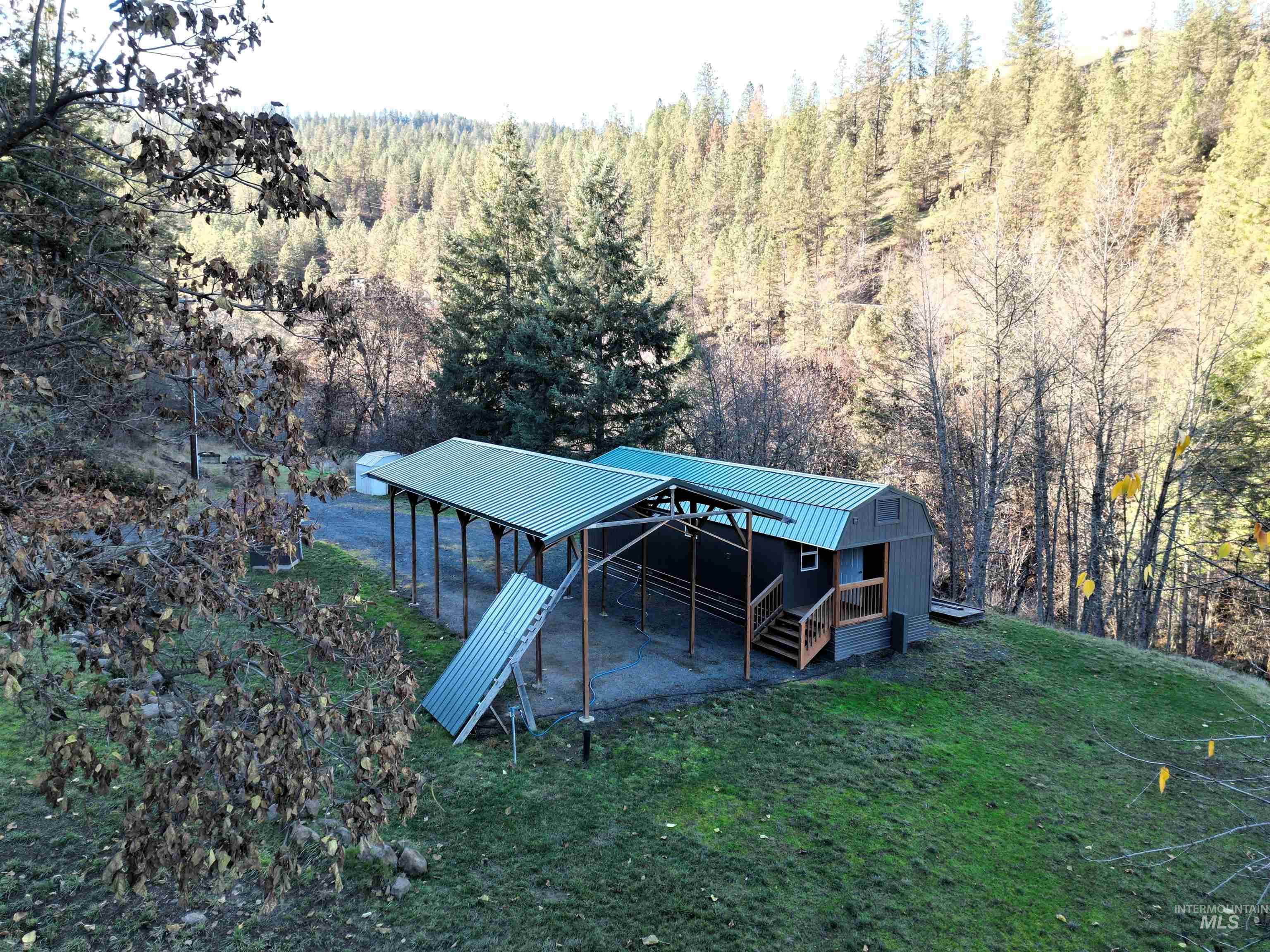 22100 Old Melrose Grade, Peck, Idaho 83545, 1 Bedroom, 1 Bathroom, Residential For Sale, Price $285,000, 98968615