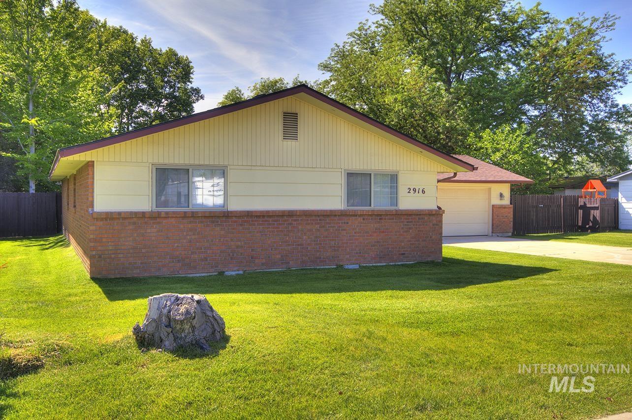 2916 Iowa Avenue, Caldwell, Idaho 83605, 4 Bedrooms, 2 Bathrooms, Residential For Sale, Price $358,777, 98968616