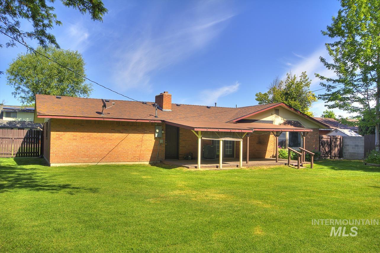 2916 Iowa Avenue, Caldwell, Idaho 83605, 4 Bedrooms, 2 Bathrooms, Residential For Sale, Price $358,777, 98968616