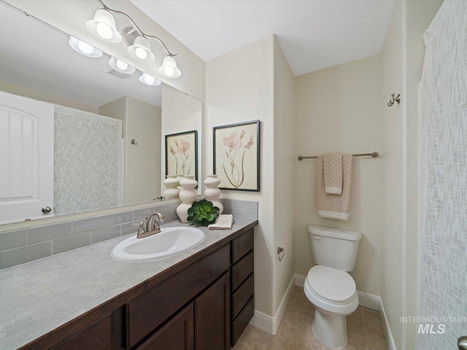 4902 W Torana St, Meridian, Idaho 83646, 4 Bedrooms, 2.5 Bathrooms, Residential For Sale, Price $549,900, 98968619