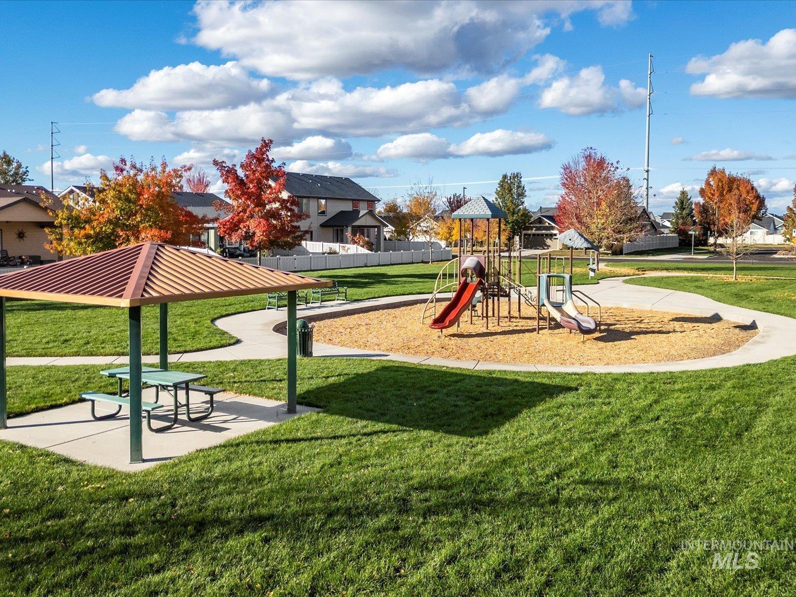 4902 W Torana St, Meridian, Idaho 83646, 4 Bedrooms, 2.5 Bathrooms, Residential For Sale, Price $549,900, 98968619