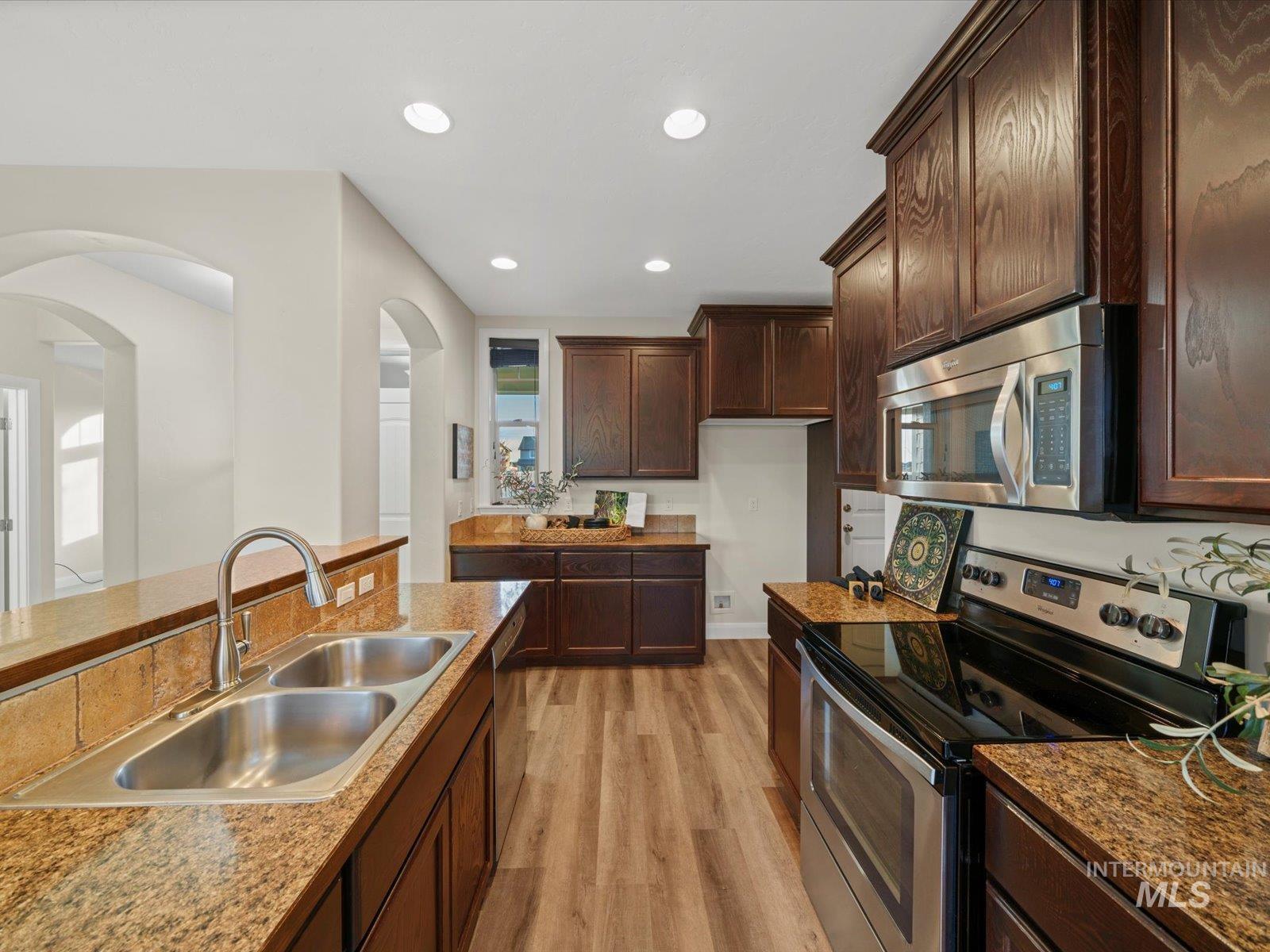 4902 W Torana St, Meridian, Idaho 83646, 4 Bedrooms, 2.5 Bathrooms, Residential For Sale, Price $549,900, 98968619