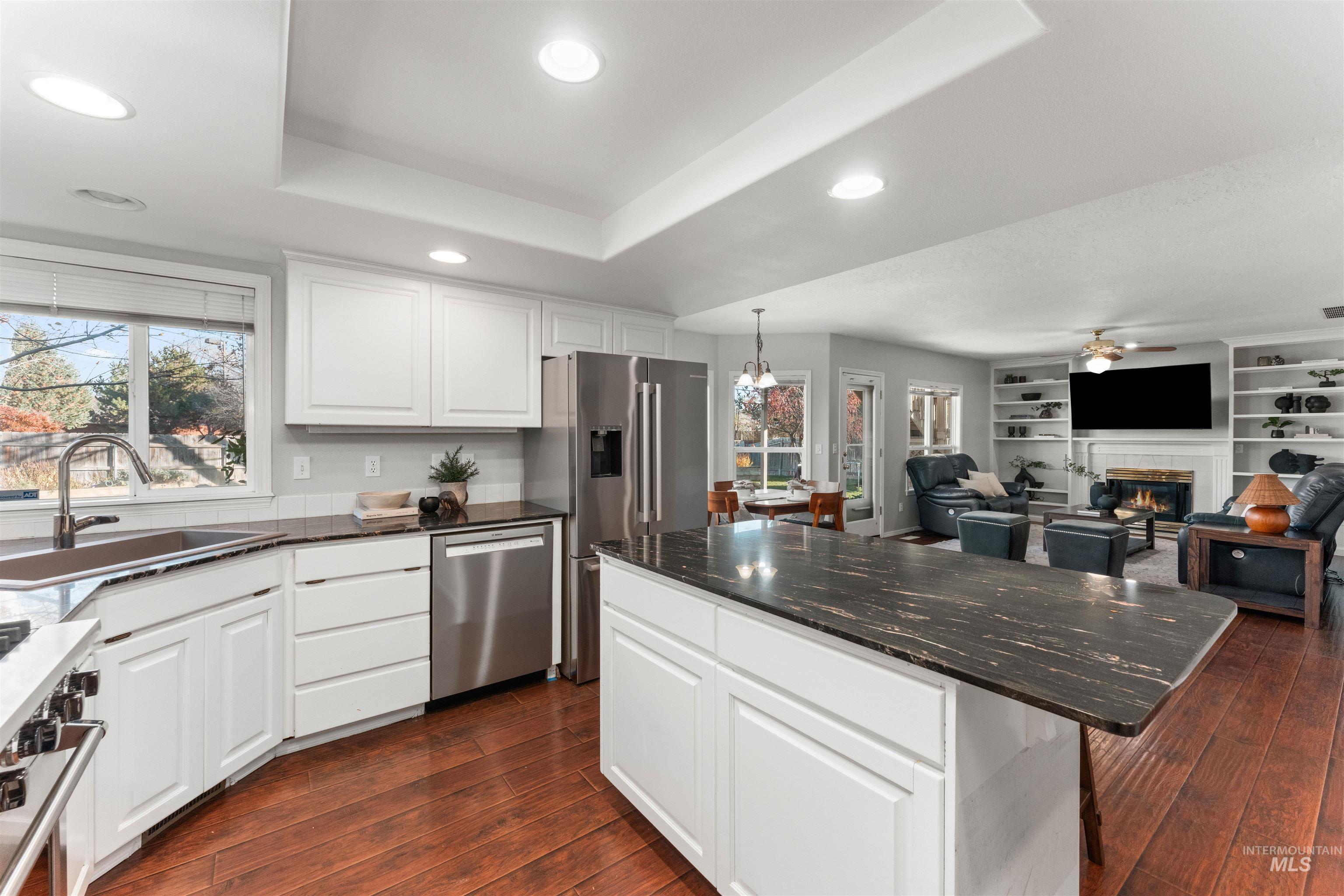 1118 N Snead Ave, Eagle, Idaho 83616, 4 Bedrooms, 3 Bathrooms, Residential For Sale, Price $614,900, 98968626