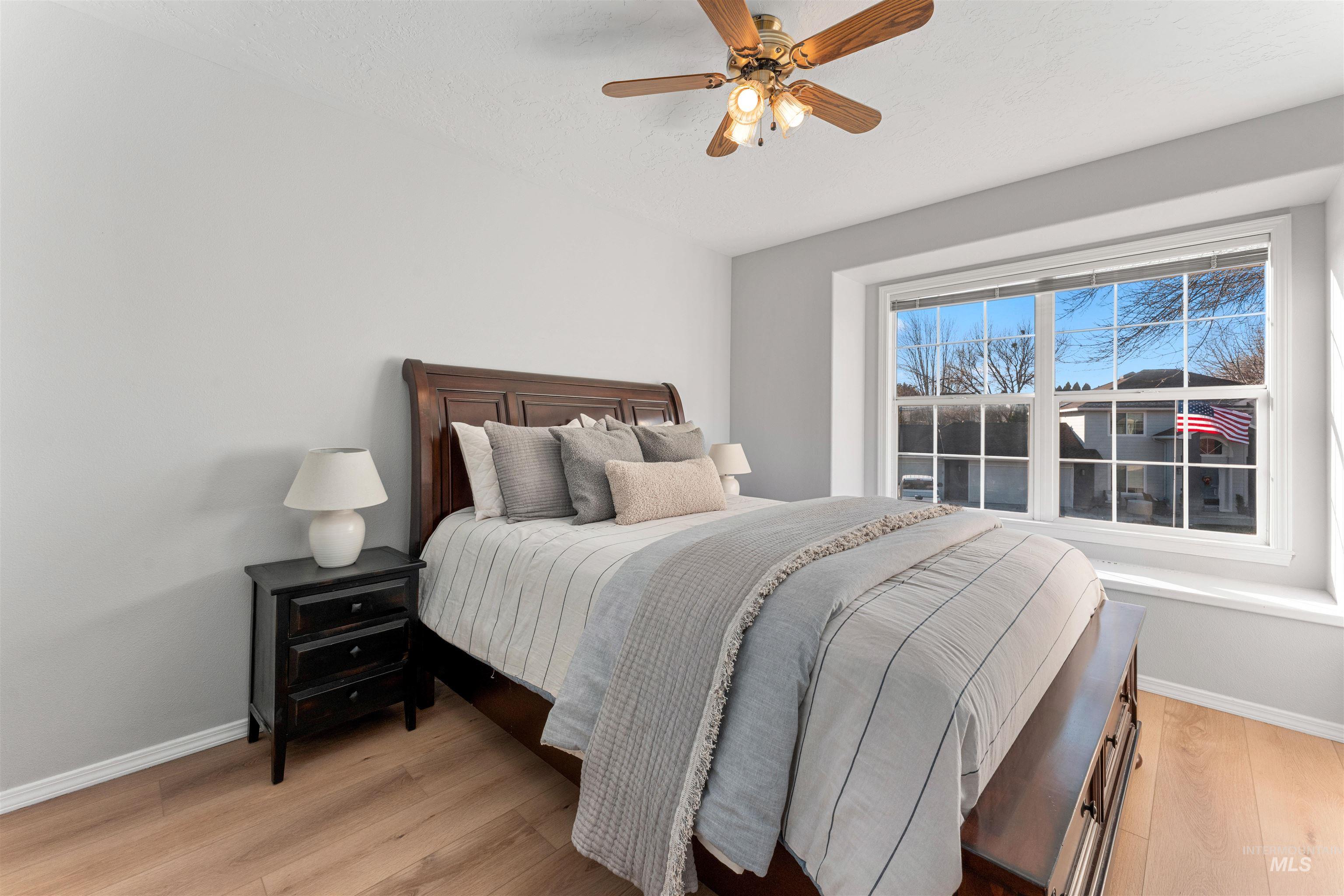 1118 N Snead Ave, Eagle, Idaho 83616, 4 Bedrooms, 3 Bathrooms, Residential For Sale, Price $614,900, 98968626