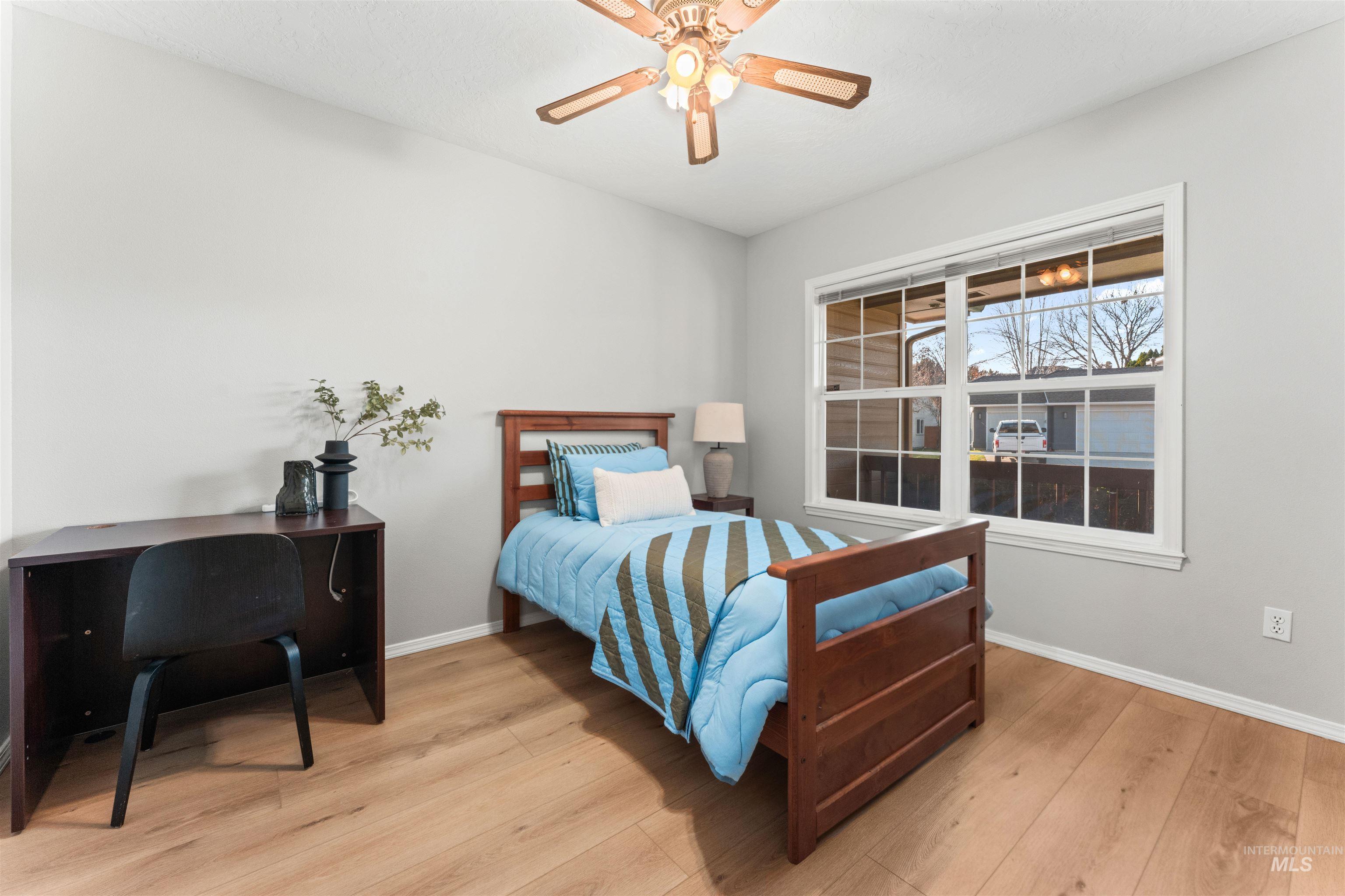 1118 N Snead Ave, Eagle, Idaho 83616, 4 Bedrooms, 3 Bathrooms, Residential For Sale, Price $614,900, 98968626