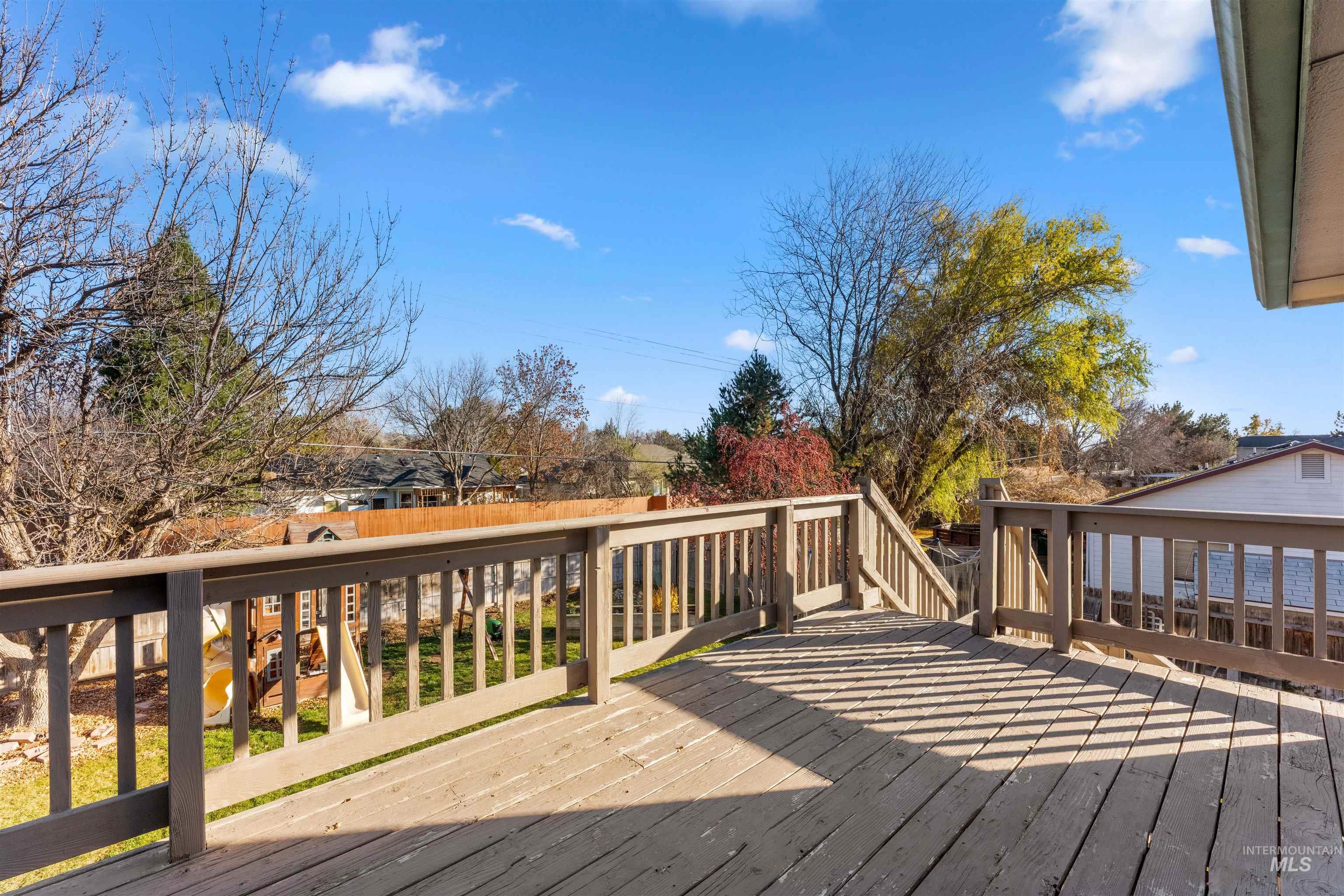 1118 N Snead Ave, Eagle, Idaho 83616, 4 Bedrooms, 3 Bathrooms, Residential For Sale, Price $614,900, 98968626