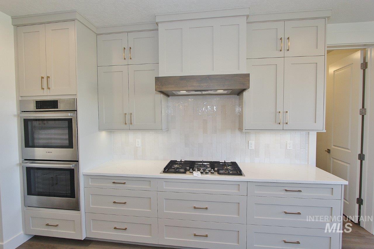 1961 E Mainacht St, Meridian, Idaho 83642, 4 Bedrooms, 2.5 Bathrooms, Residential For Sale, Price $699,900, 98968629