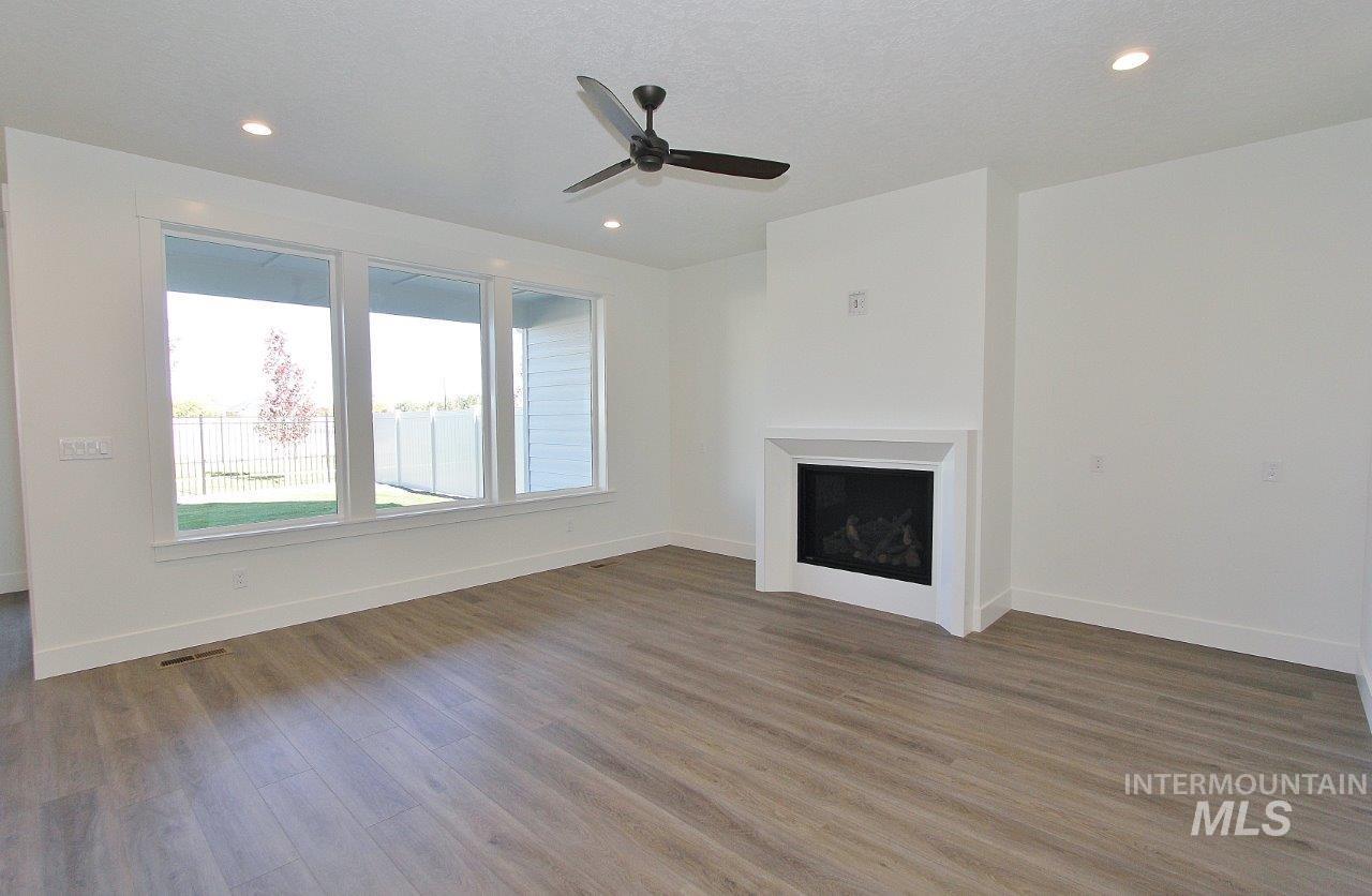 1961 E Mainacht St, Meridian, Idaho 83642, 4 Bedrooms, 2.5 Bathrooms, Residential For Sale, Price $699,900, 98968629