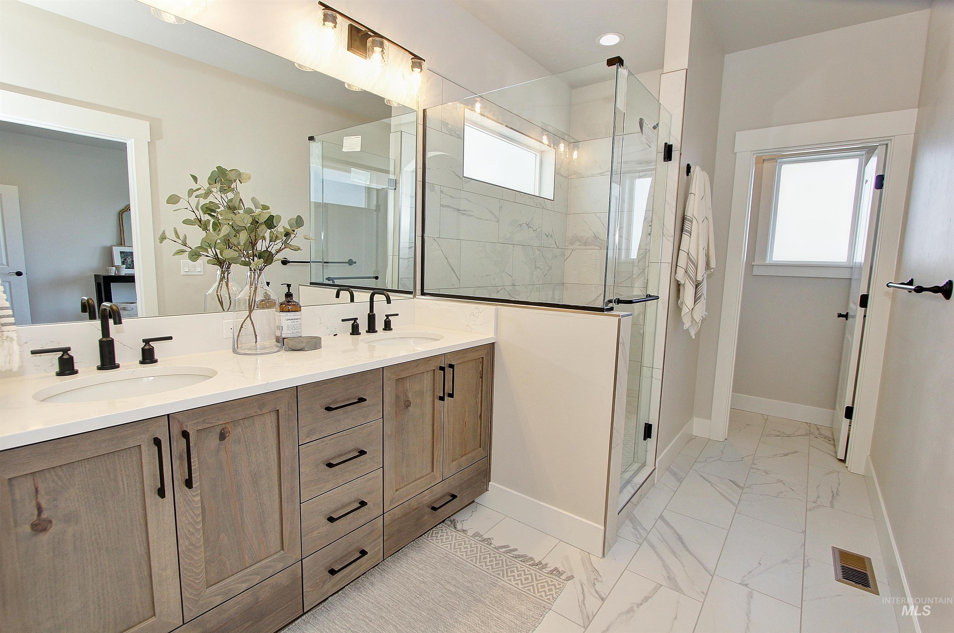 1245 E Andes Dr, Kuna, Idaho 83634, 4 Bedrooms, 2.5 Bathrooms, Residential For Sale, Price $749,900, 98968630