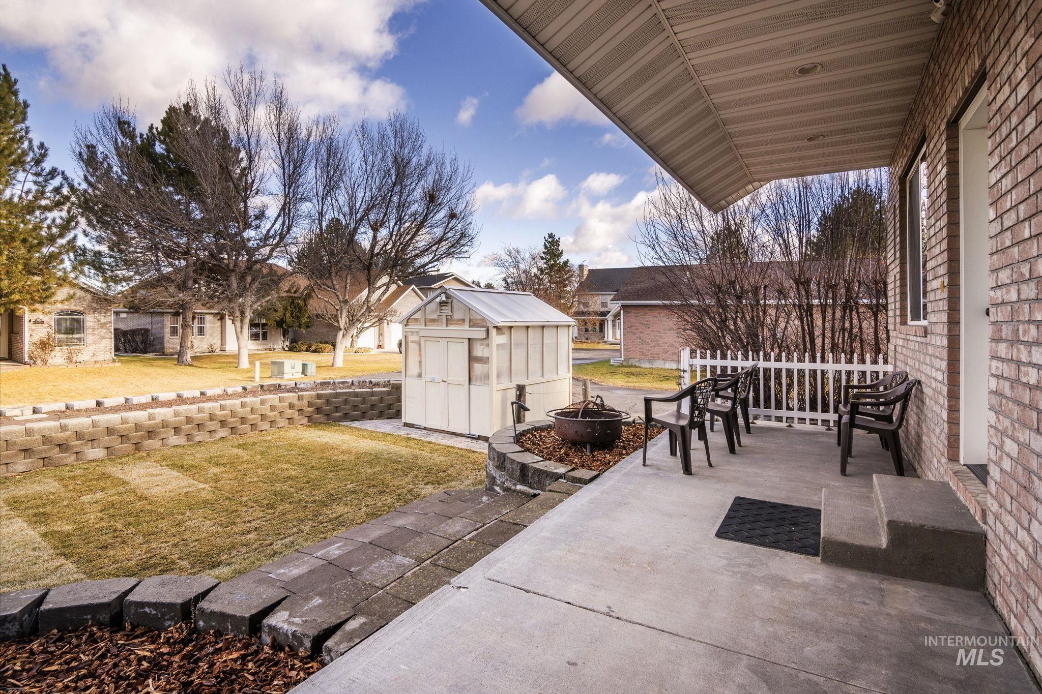 1409 Bitterroot Drive, Twin Falls, Idaho 83301, 7 Bedrooms, 3 Bathrooms, Residential For Sale, Price $599,950,MLS 98968642