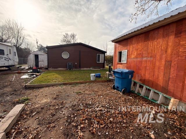 2702 E Victory Road, Nampa, Idaho 83687, 3 Bedrooms, 2 Bathrooms, Residential For Sale, Price $355,000,MLS 98968651