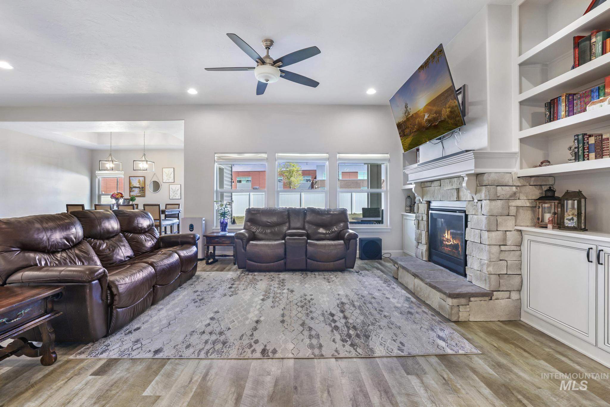 781 Midnight Sun Loop, Twin Falls, Idaho 83301, 4 Bedrooms, 2 Bathrooms, Residential For Sale, Price $550,000, 98968652