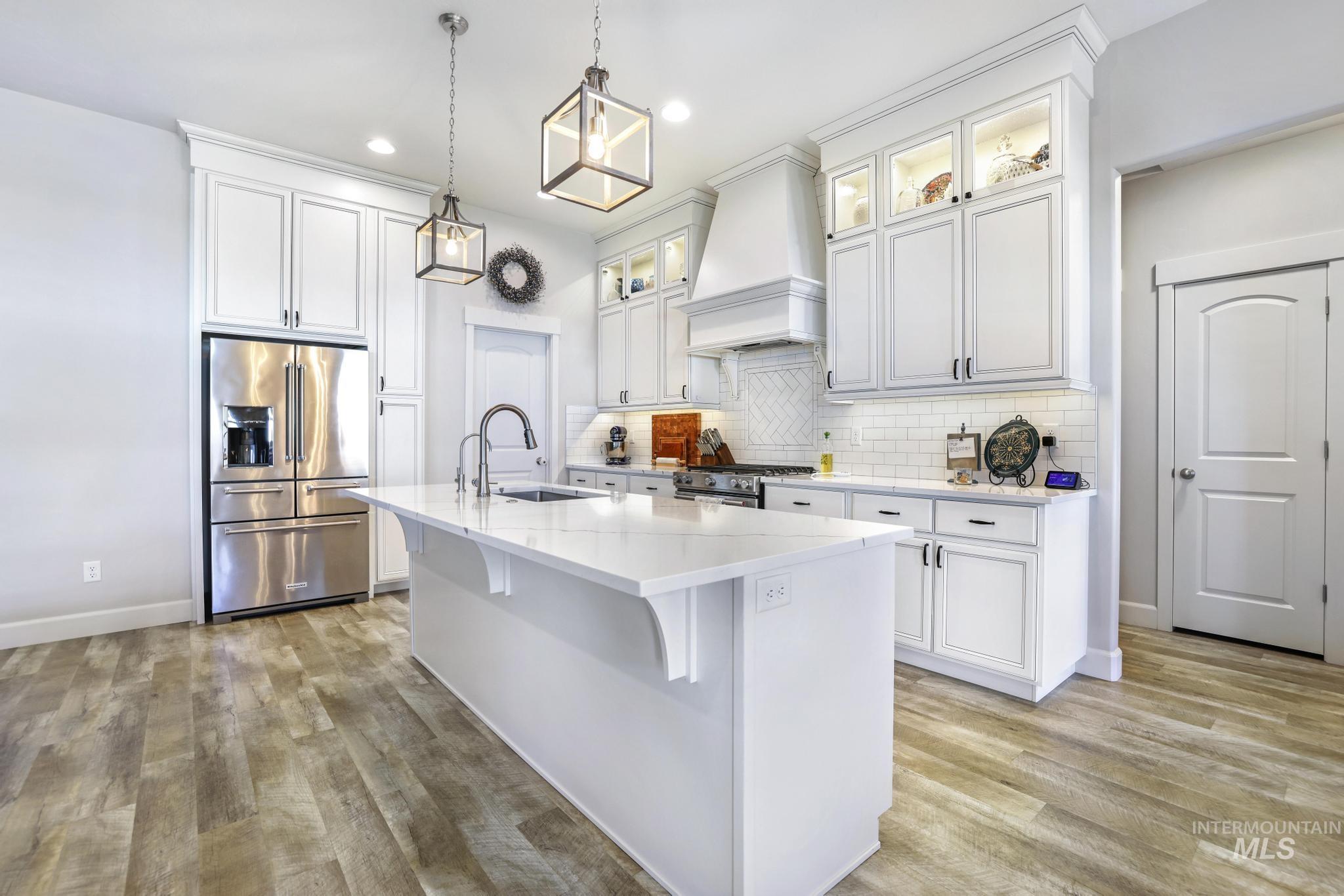 781 Midnight Sun Loop, Twin Falls, Idaho 83301, 4 Bedrooms, 2 Bathrooms, Residential For Sale, Price $550,000, 98968652