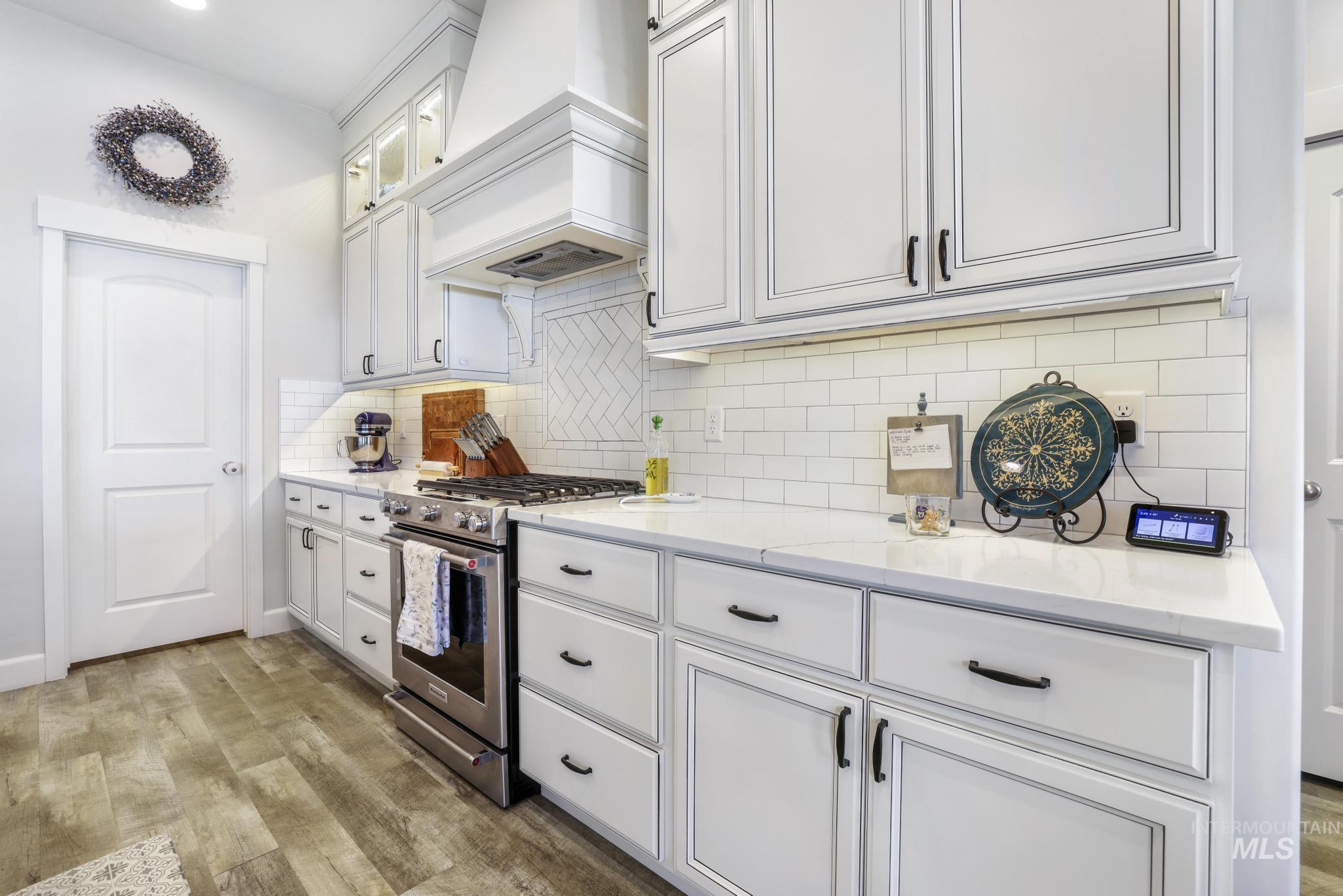 781 Midnight Sun Loop, Twin Falls, Idaho 83301, 4 Bedrooms, 2 Bathrooms, Residential For Sale, Price $550,000, 98968652