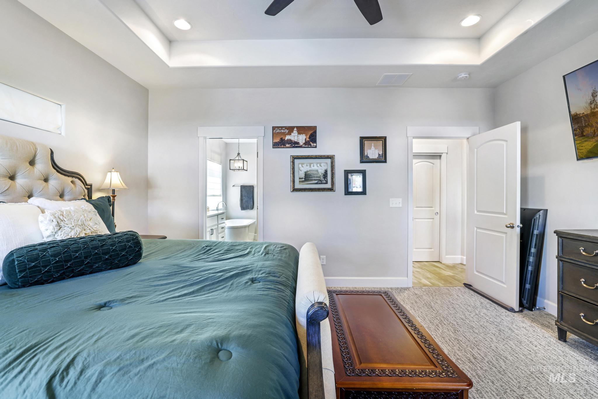 781 Midnight Sun Loop, Twin Falls, Idaho 83301, 4 Bedrooms, 2 Bathrooms, Residential For Sale, Price $550,000, 98968652