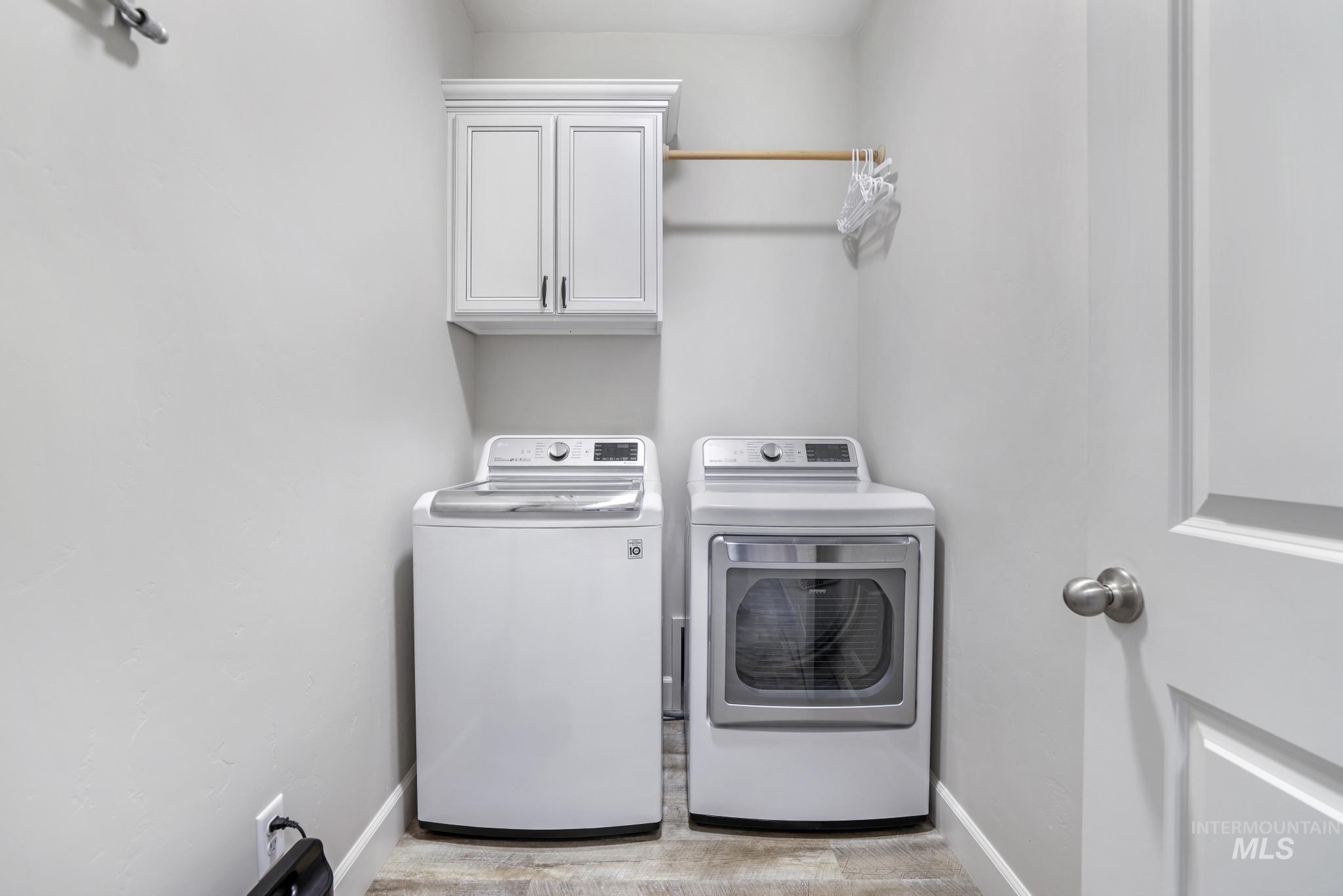 781 Midnight Sun Loop, Twin Falls, Idaho 83301, 4 Bedrooms, 2 Bathrooms, Residential For Sale, Price $550,000, 98968652