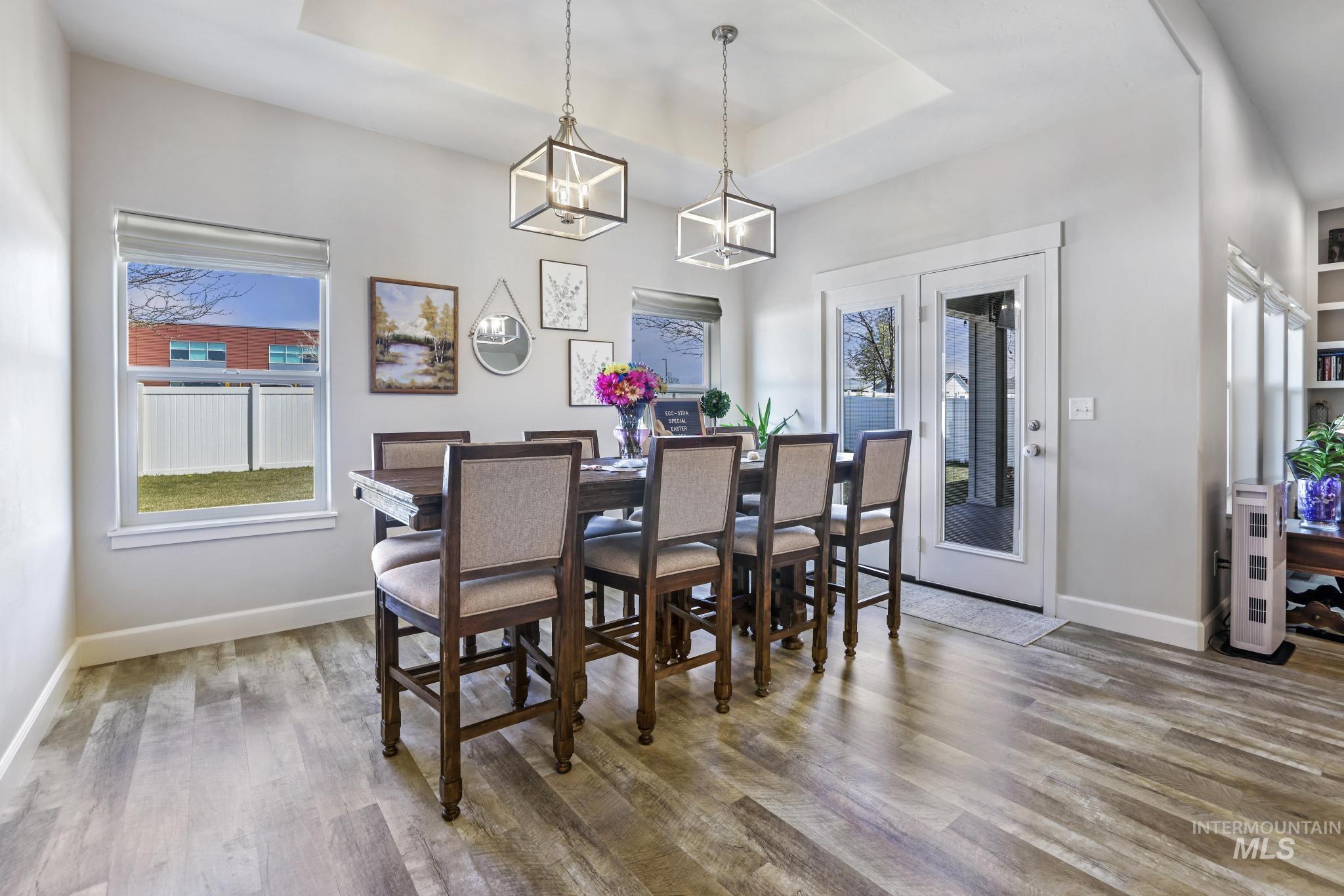 781 Midnight Sun Loop, Twin Falls, Idaho 83301, 4 Bedrooms, 2 Bathrooms, Residential For Sale, Price $550,000, 98968652