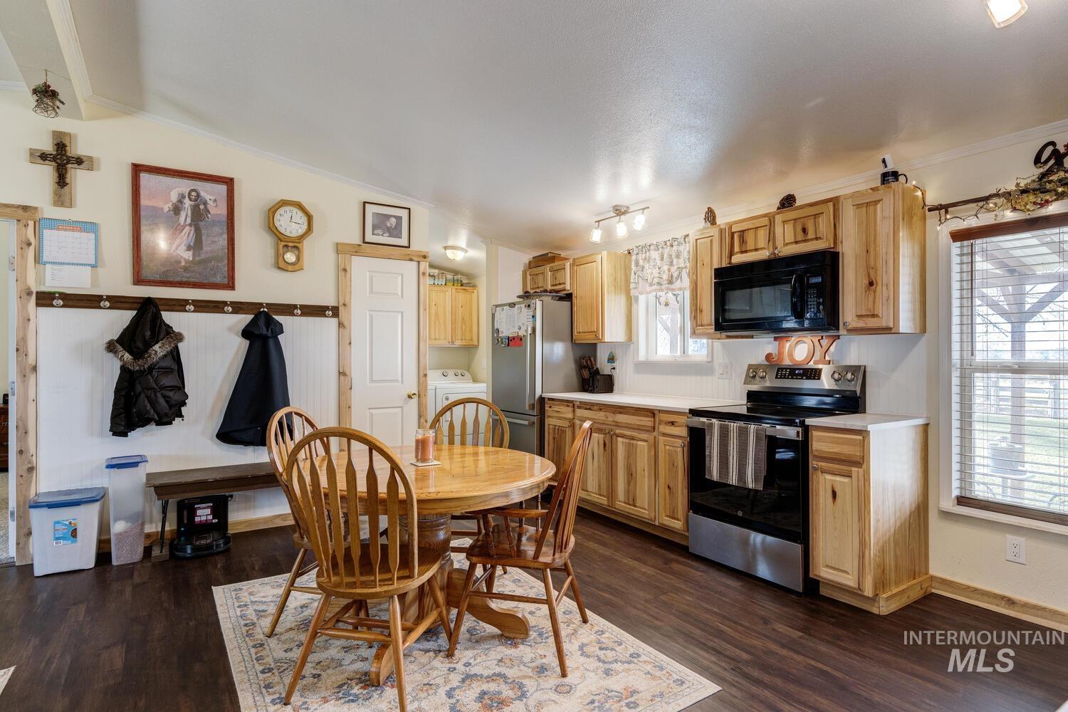 18725 Fargo Rd, Wilder, Idaho 83676, 3 Bedrooms, 2 Bathrooms, Residential For Sale, Price $404,990, 98968660