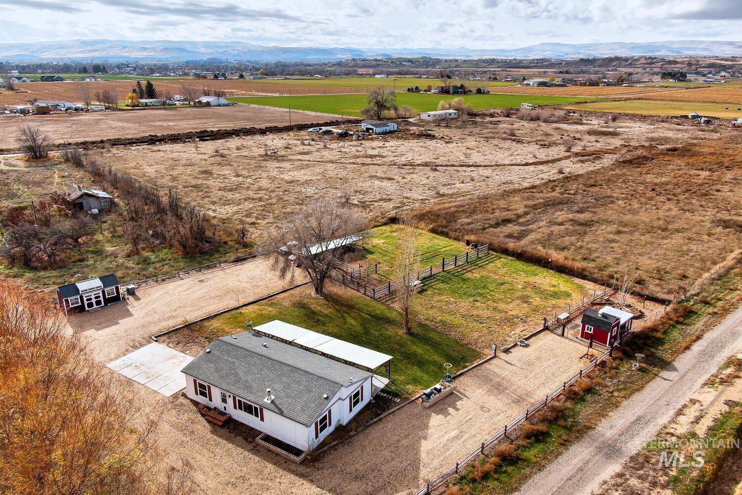 18725 Fargo Rd, Wilder, Idaho 83676, 3 Bedrooms, 2 Bathrooms, Residential For Sale, Price $404,990, 98968660
