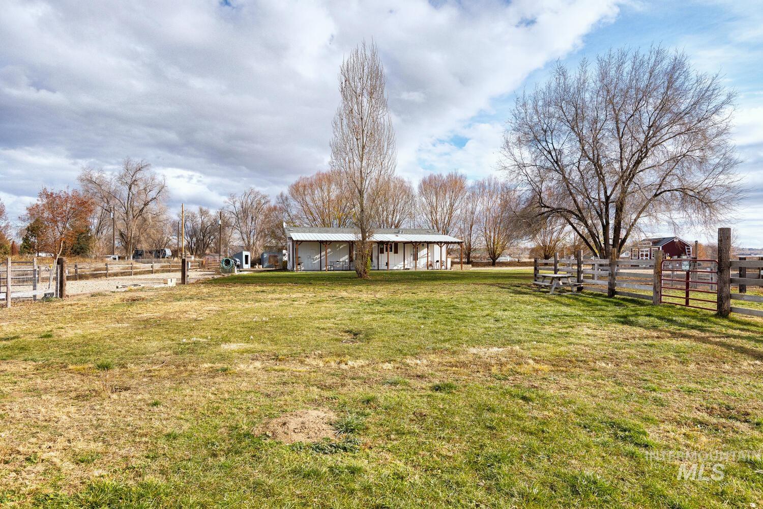 18725 Fargo Rd, Wilder, Idaho 83676, 3 Bedrooms, 2 Bathrooms, Residential For Sale, Price $404,990, 98968660