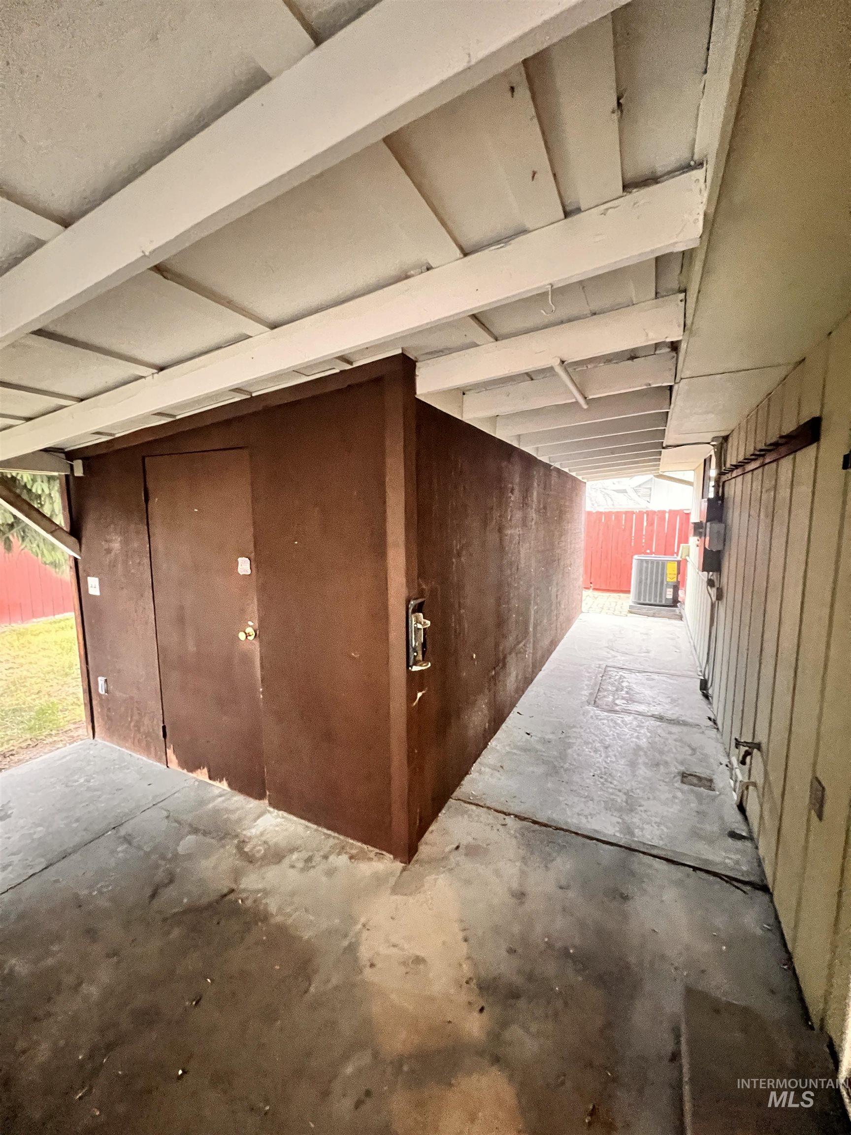 2412 Robert Ave, Caldwell, Idaho 83605, 3 Bedrooms, 2 Bathrooms, Residential For Sale, Price $325,000, 98968668