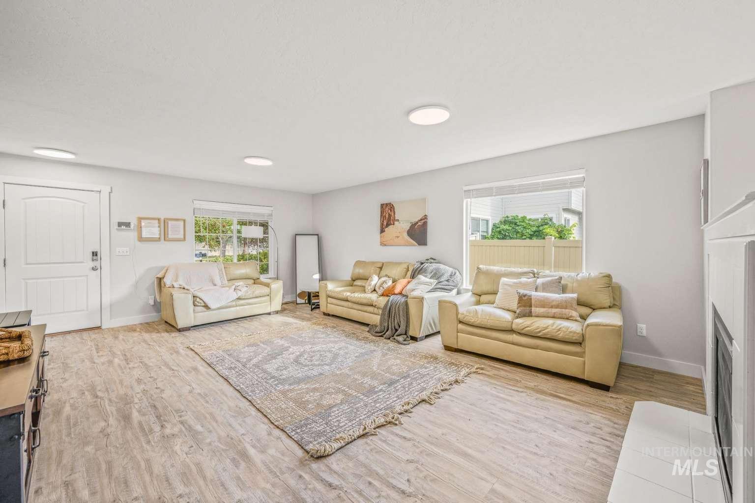 1591 Vinifera, Kuna, Idaho 83634, 6 Bedrooms, 2.5 Bathrooms, Residential For Sale, Price $585,000, 98968674