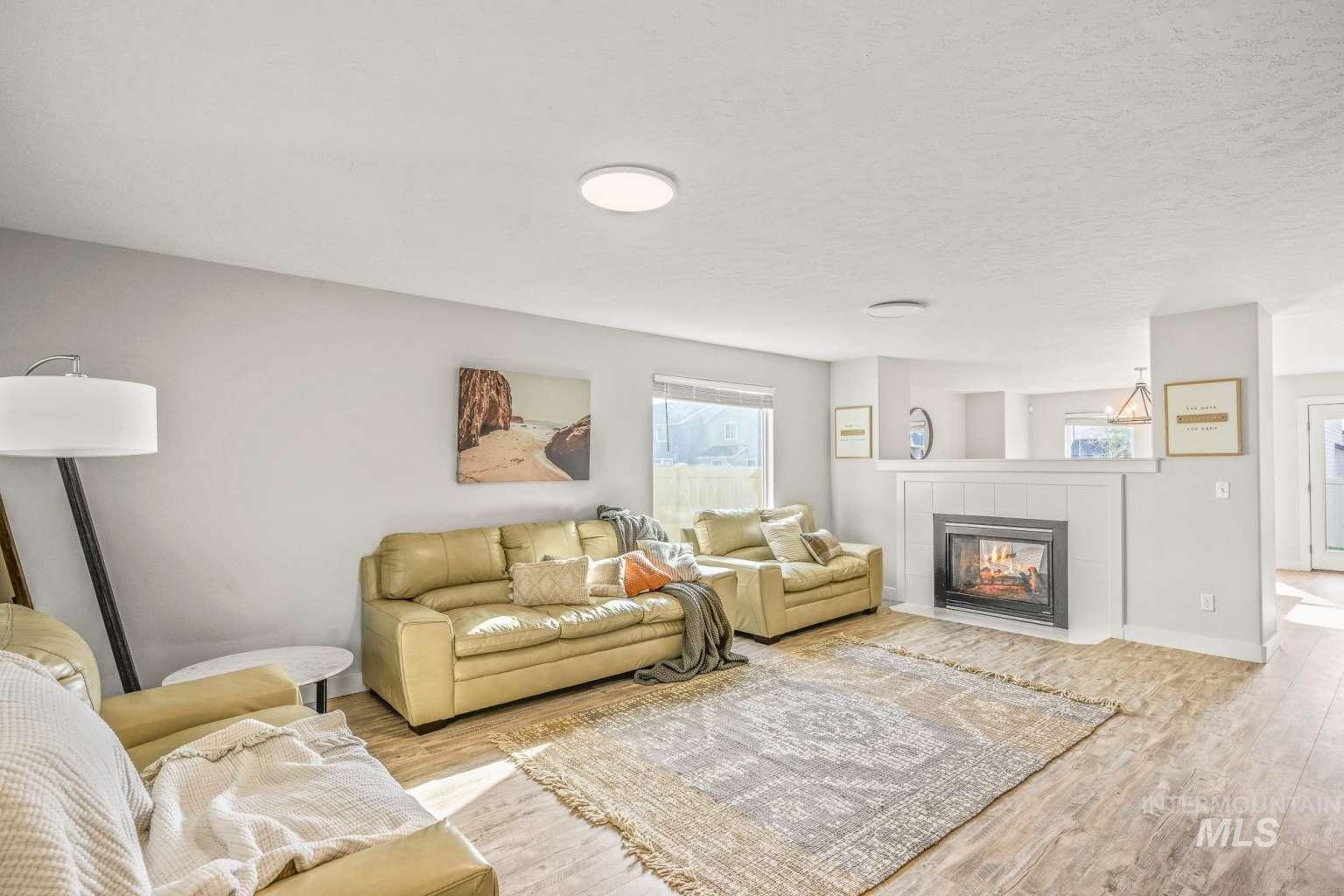 1591 Vinifera, Kuna, Idaho 83634, 6 Bedrooms, 2.5 Bathrooms, Residential For Sale, Price $585,000, 98968674